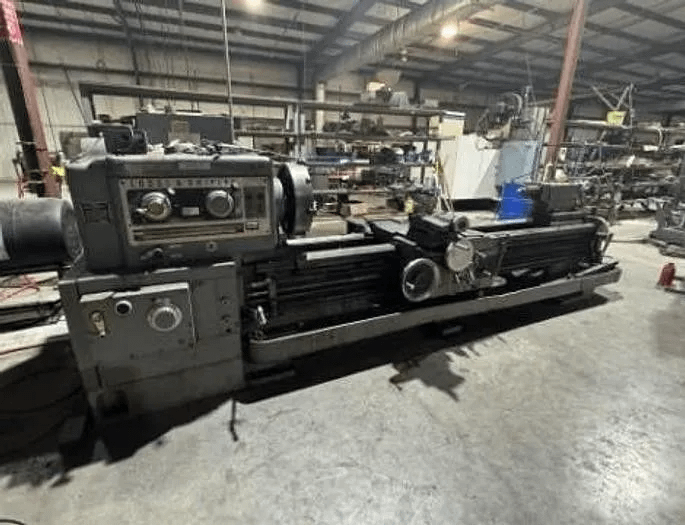 LODGE & SHIPLEY RXE 2516 ENGINE LATHE, 30HP, 26.5IN SWING, 96IN DBC, 18-1000 RPM - MANUAL LATHES