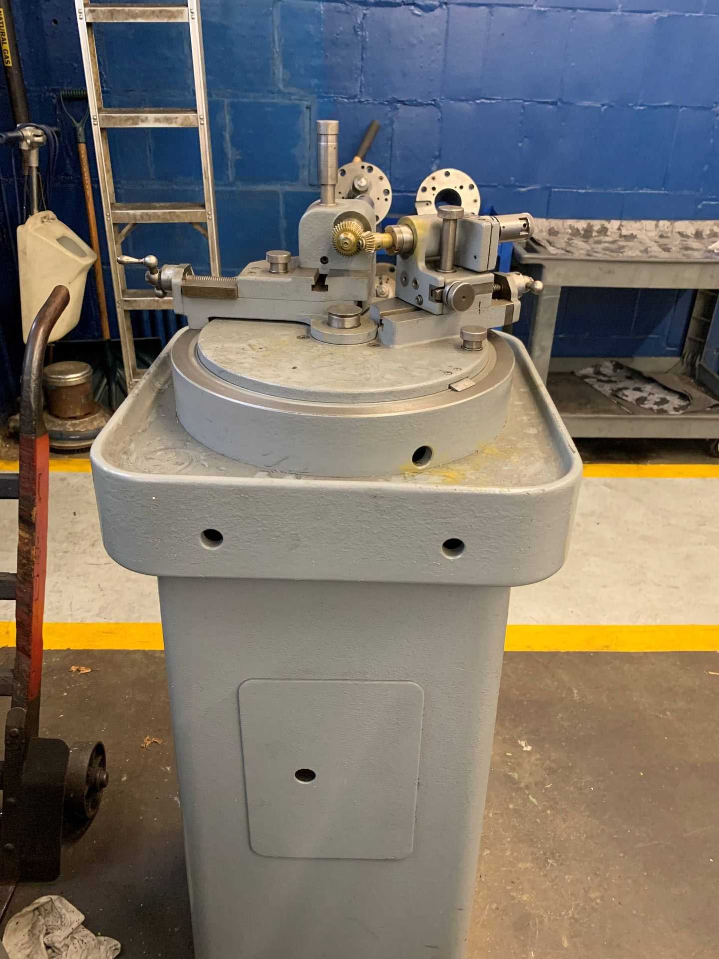 GLEASON WORKS ANGULAR TESTER - GEAR INSPECTION MACHINES
