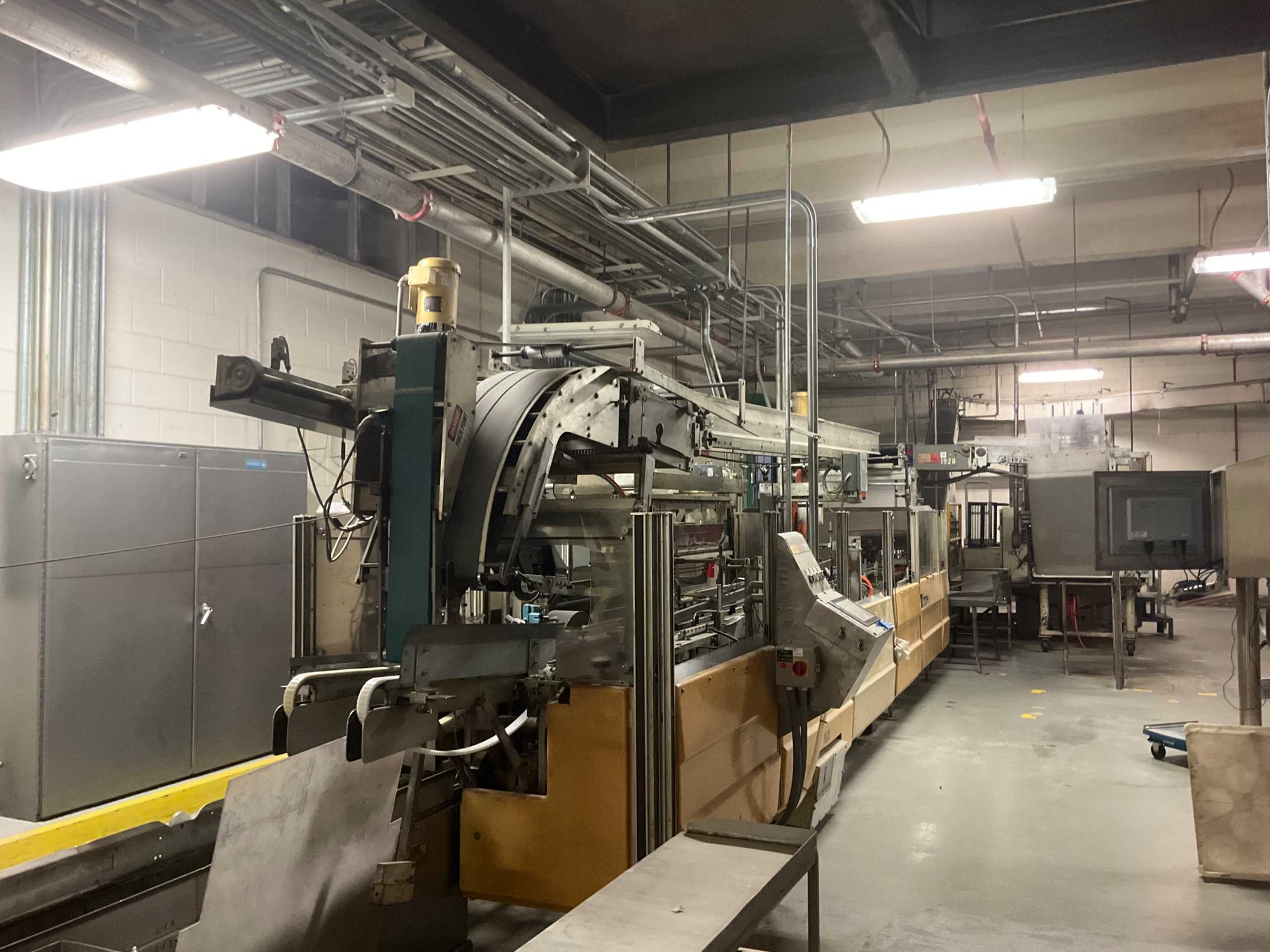 PORTEC INC. A2224 OVERHEAD CONVEYOR - CONVEYORS