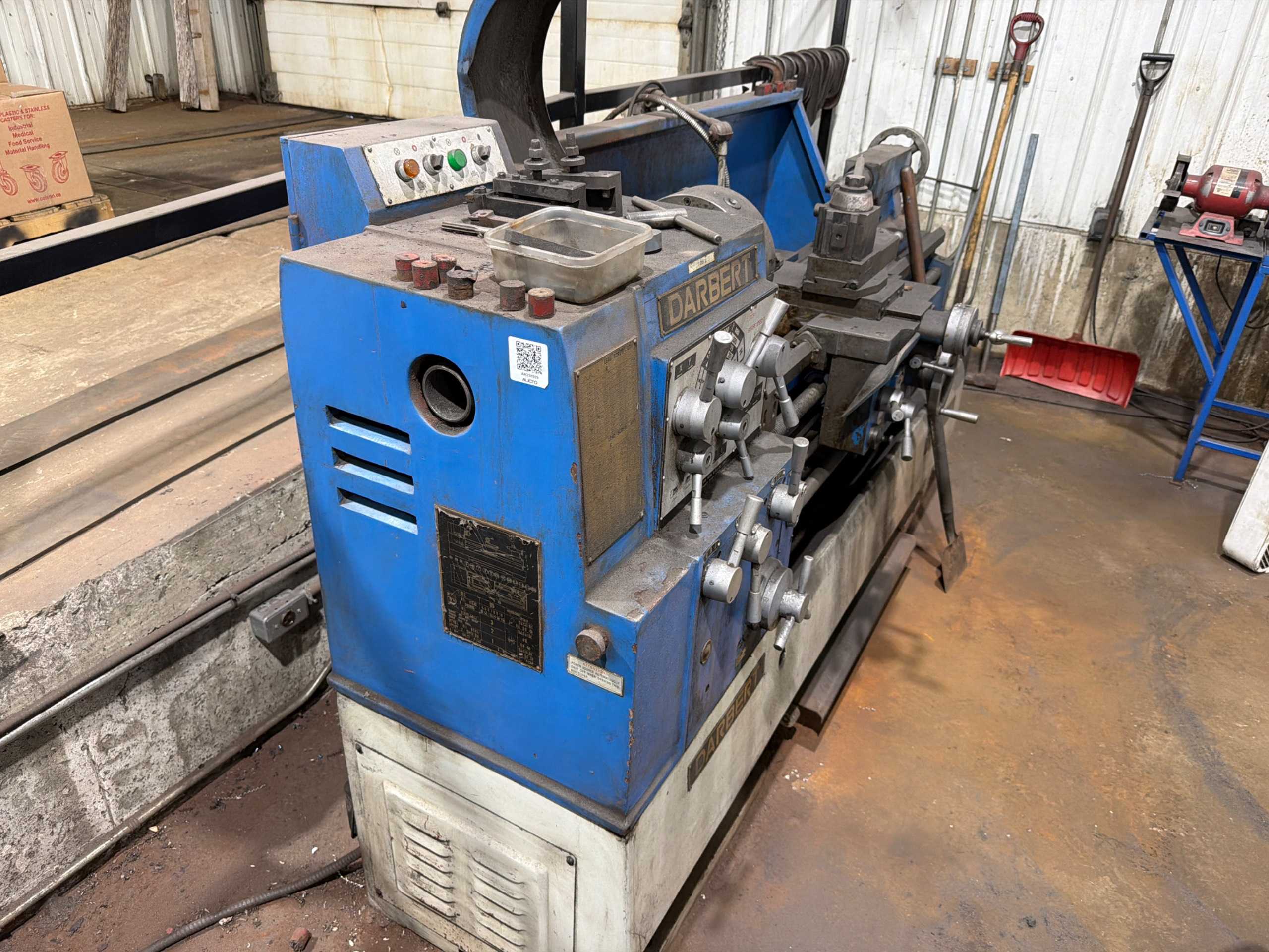 DARBERT CY-S1740G ENGINE LATHE, 17X40IN, 2000 RPM, 2 IN BORE, 7.5HP - MANUAL LATHES