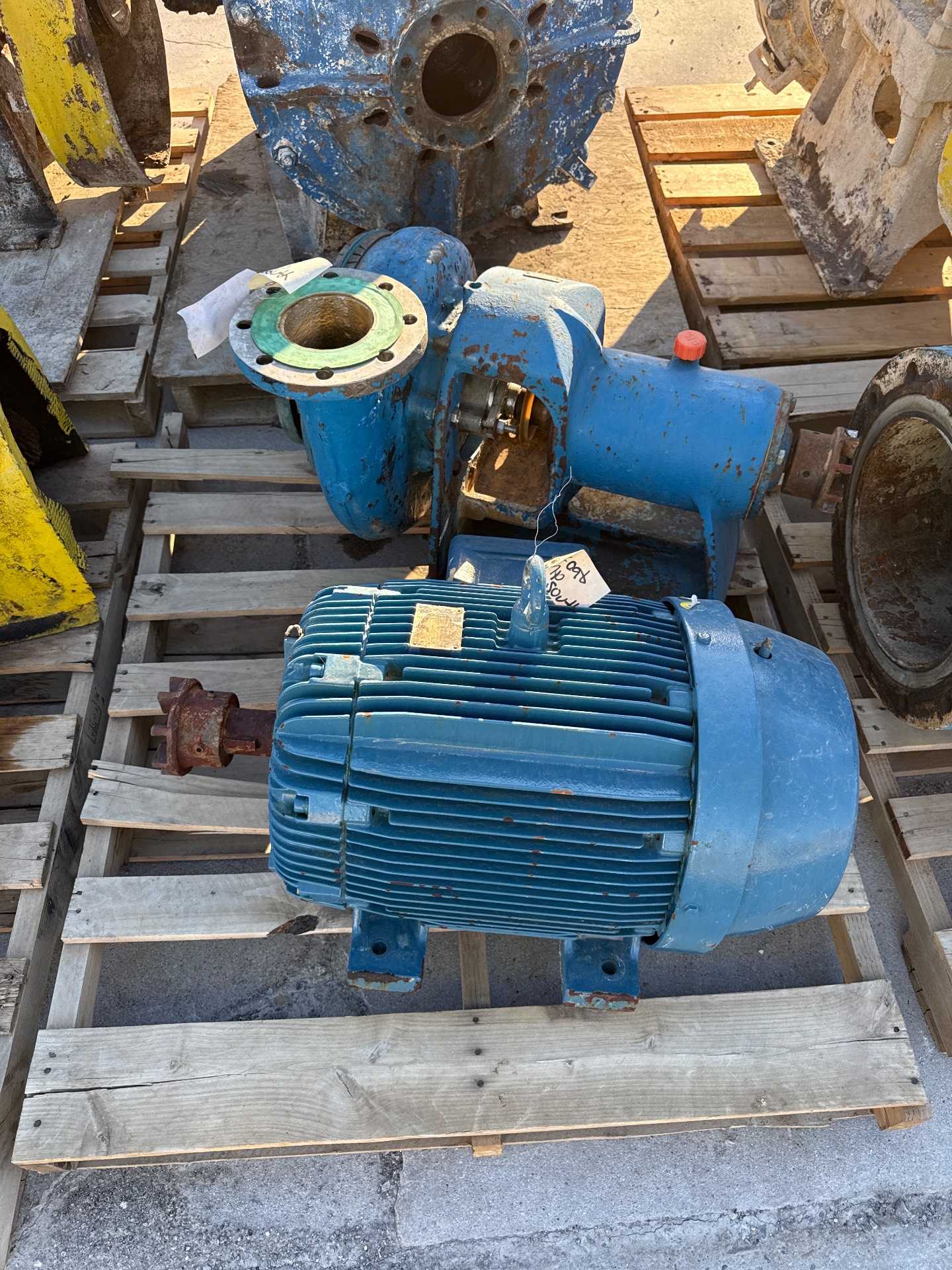 PUMP & 40 HP MOTOR ASSEMBLY - CENTRIFUGAL PUMP