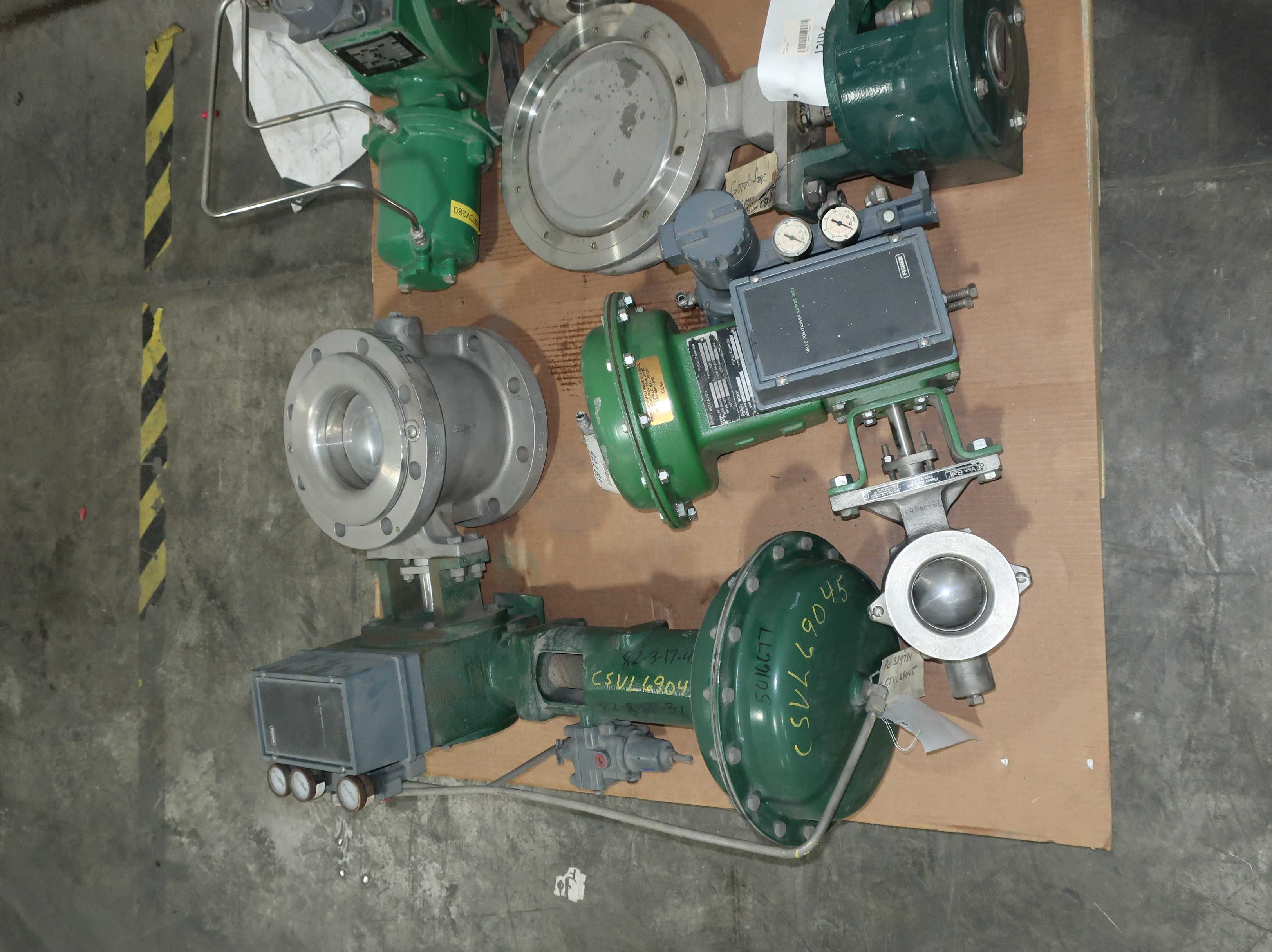 SKU 1751872 - PALLET OF ASSORTED FISHER CONTROL VALVES - DIRECTIONAL CONTROL VALVE