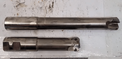 INGERSOLL CUTTING TOOLS TE90APD CHASEMILL END MILLS (LOT OF 2) 1.25" DIA. - MACHINE TOOLING