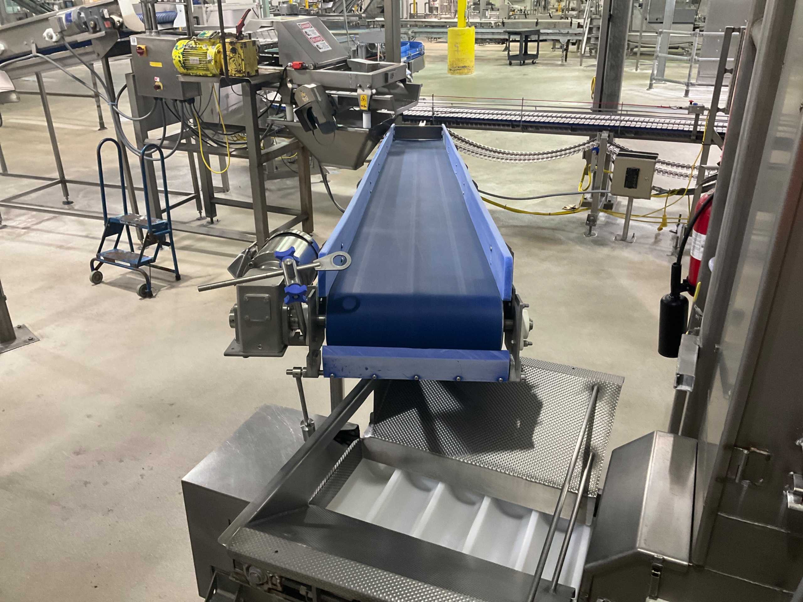 STAINLESS BELT CONVEYOR - BELT CONVEYOR
