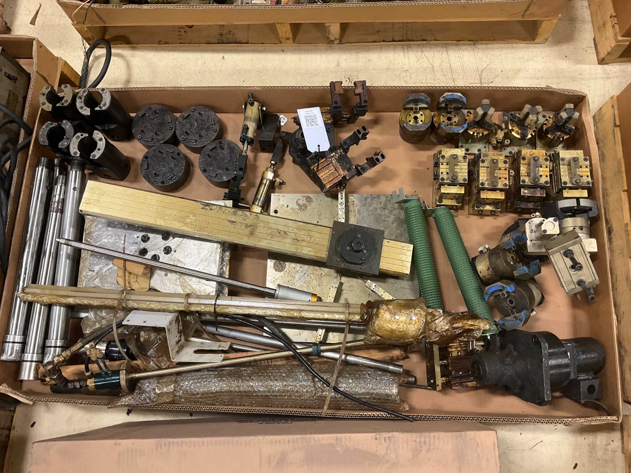 BULK QTY OF INDUSTRIAL PART - INDUSTRIAL PARTS BULK QTY OF INDUSTRIAL PART - INDUSTRIAL PARTS