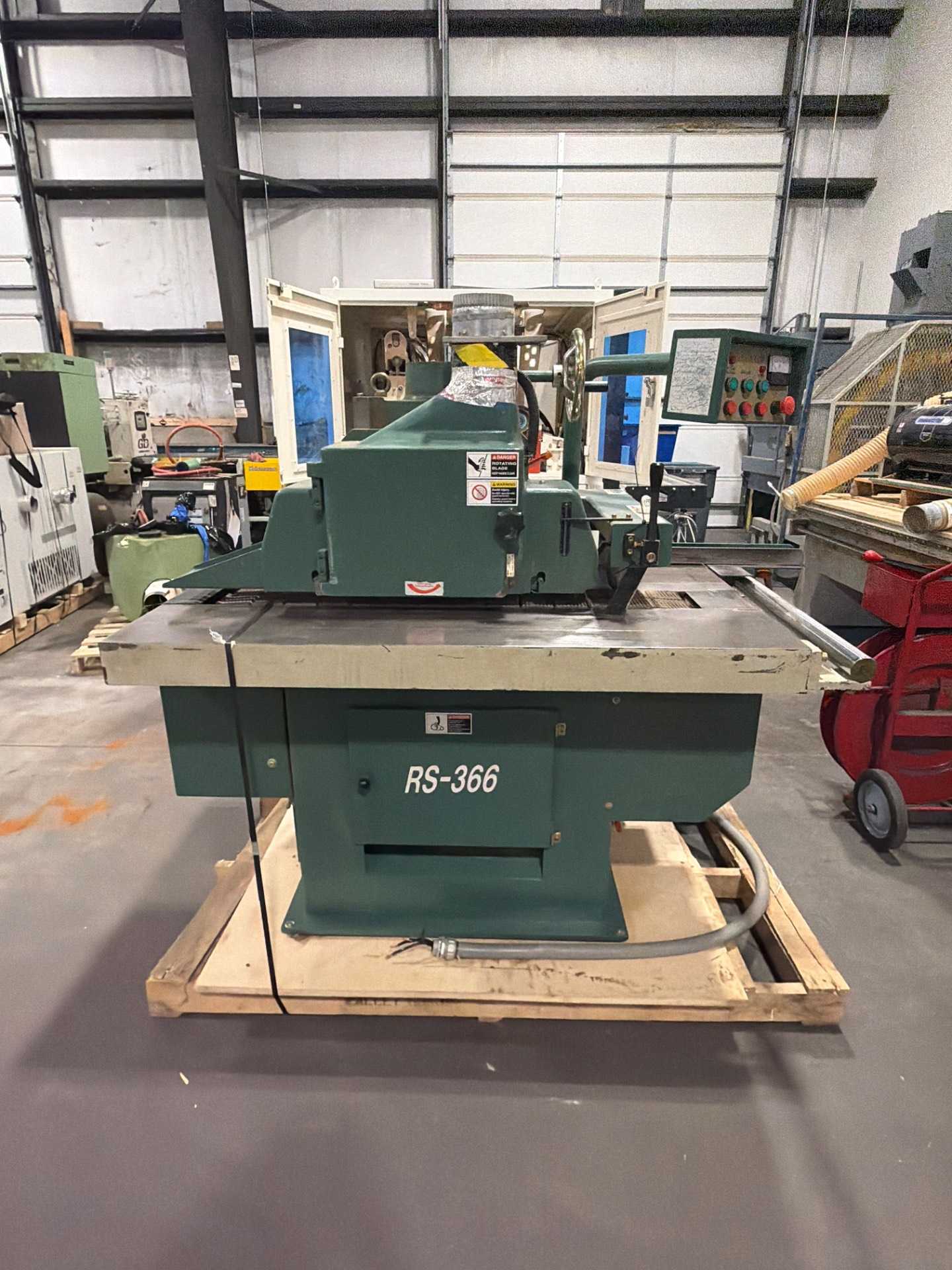 2000 NORTHWOOD RS-366 STRAIGHT LINE RIP SAW - WOODWORKING