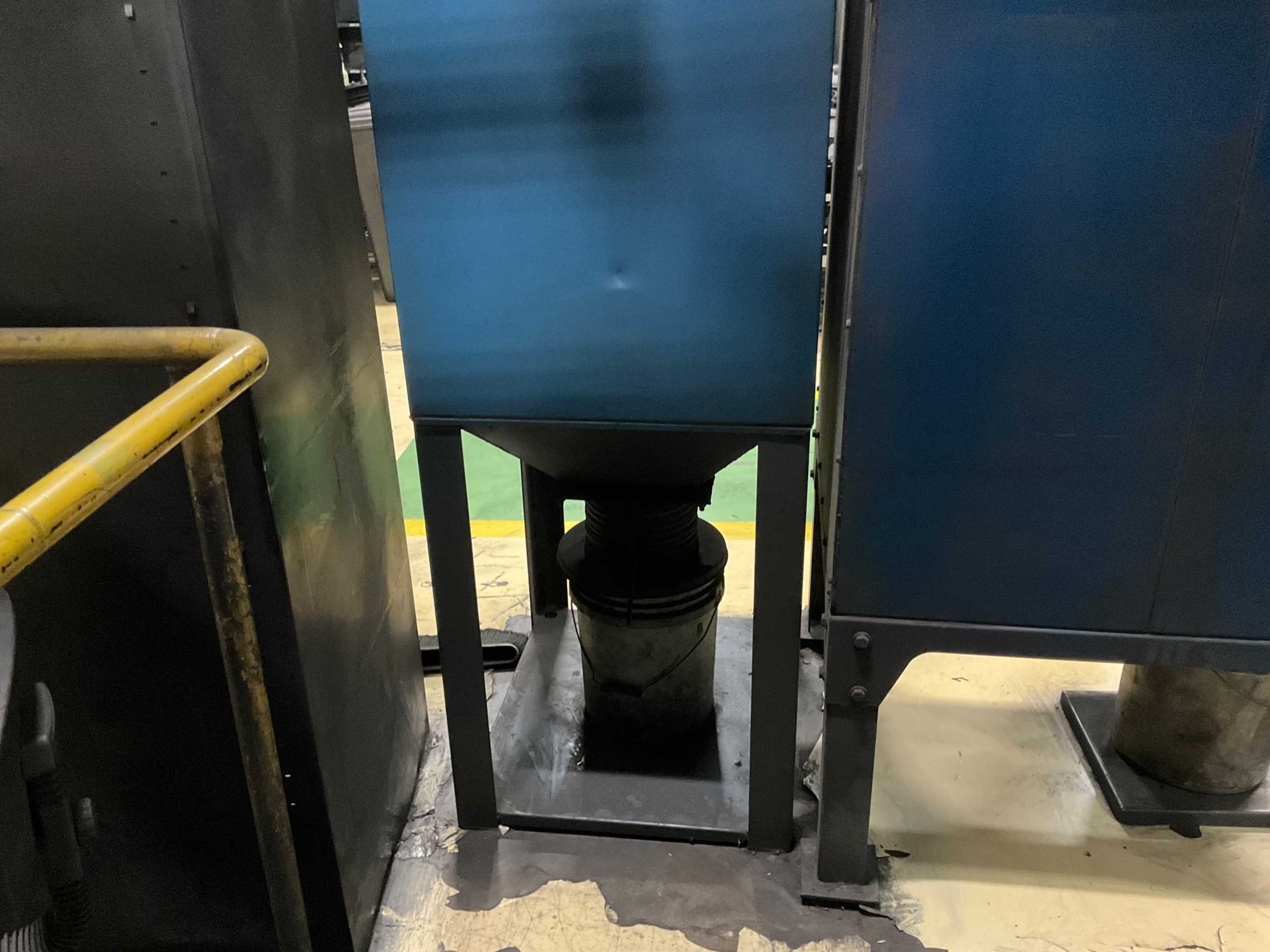 DONALDSON VS 1200 DUST COLLECTOR - DUST COLLECTOR