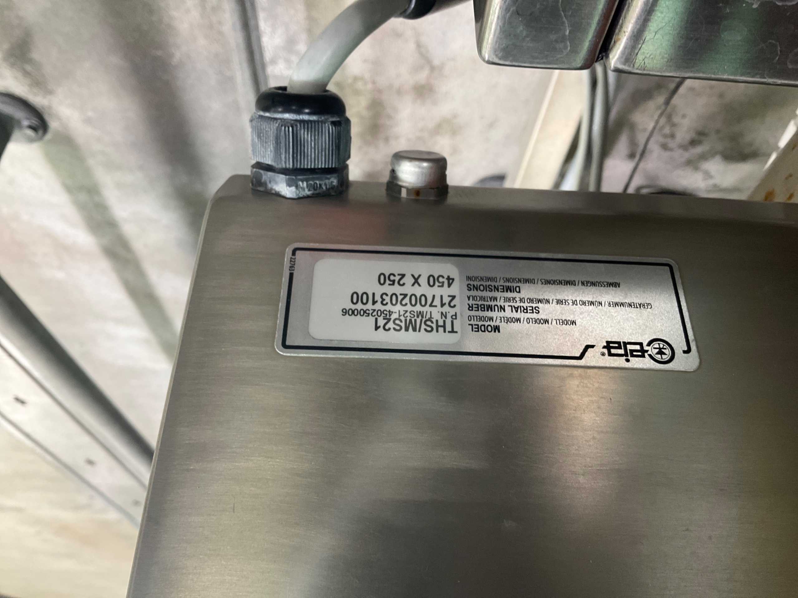 CEIA THS/MS21 CONVEYOR METAL DETECTOR - CONVEYOR METAL DETECTOR