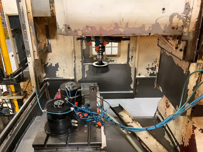 2003 TOYOSK TVT301S VERTICAL MACHINING CENTER - undefined