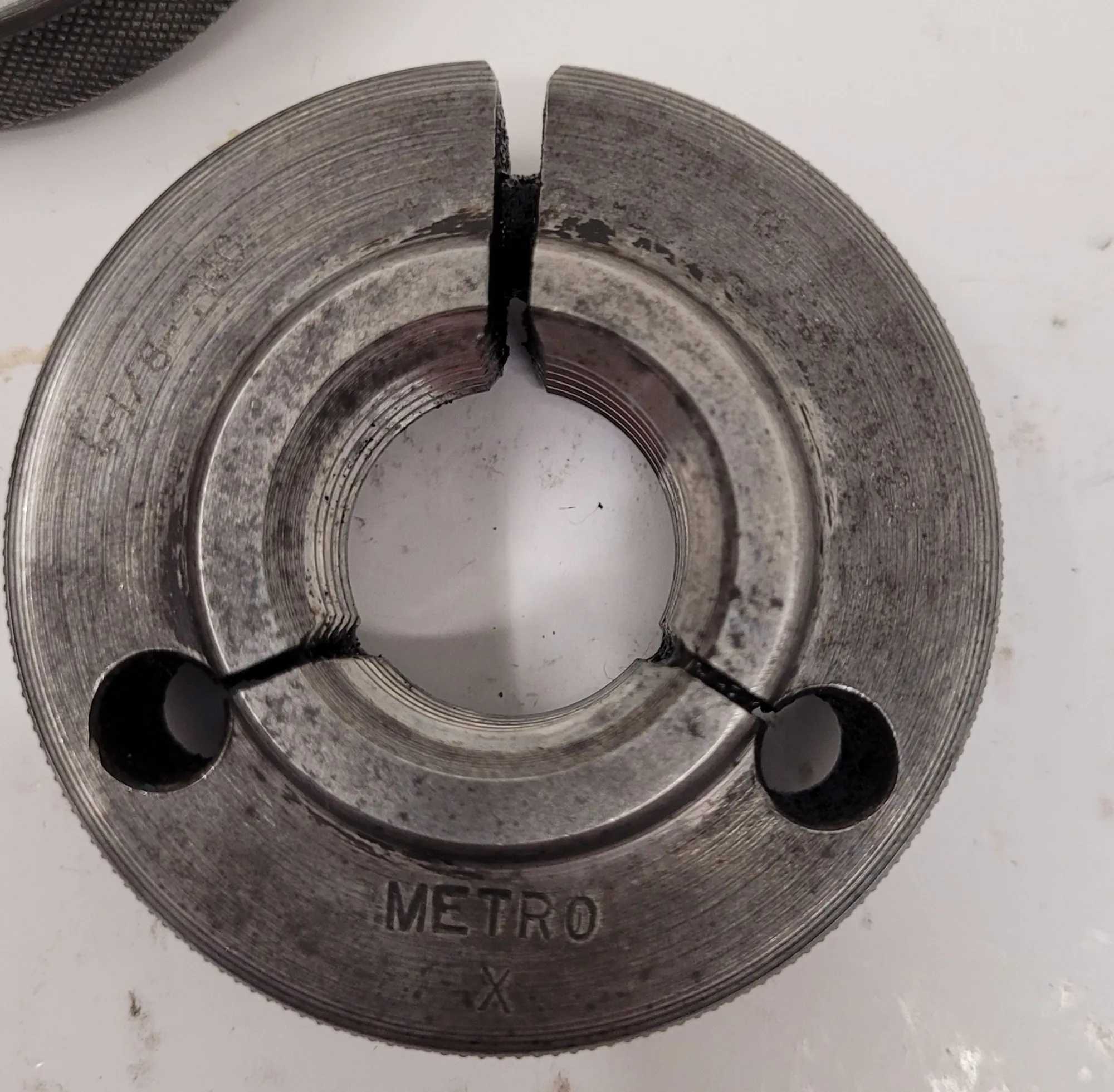 BESLY THREAD RING GAUGES – VARIOUS SIZES – SET OF 3 - MACHINE TOOLING