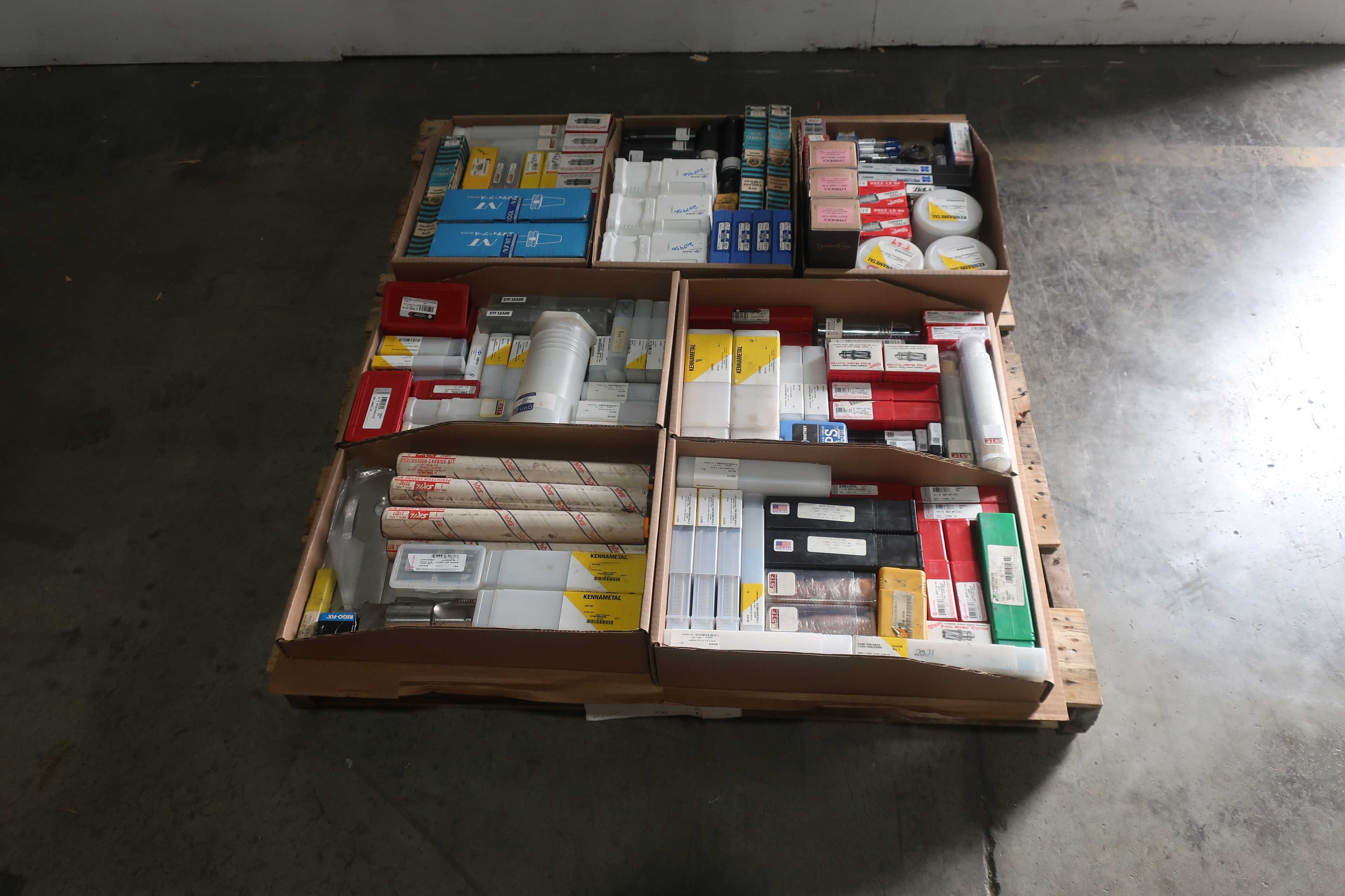 SKU 1751102 - PALLET OF ASSORTED METALWORKING TOOLING - MACHINE TOOLING