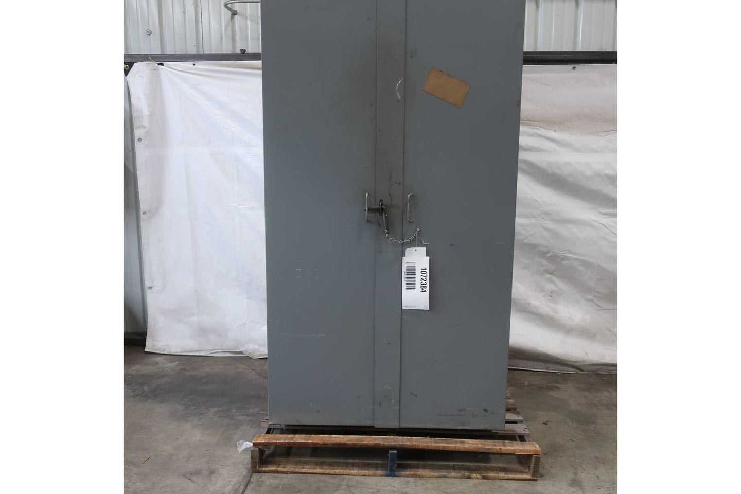 SWING DOOR STORAGE CABINET - STORAGE CABINET