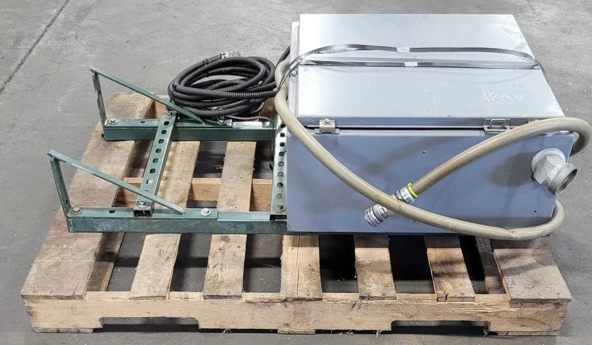 ACROLOOP MOTION CONTROL SYSTEMS SYS 1000/SMW W/ HOFFMAN ENCLOSURE BOX - AUTOMATION & CONTROLS