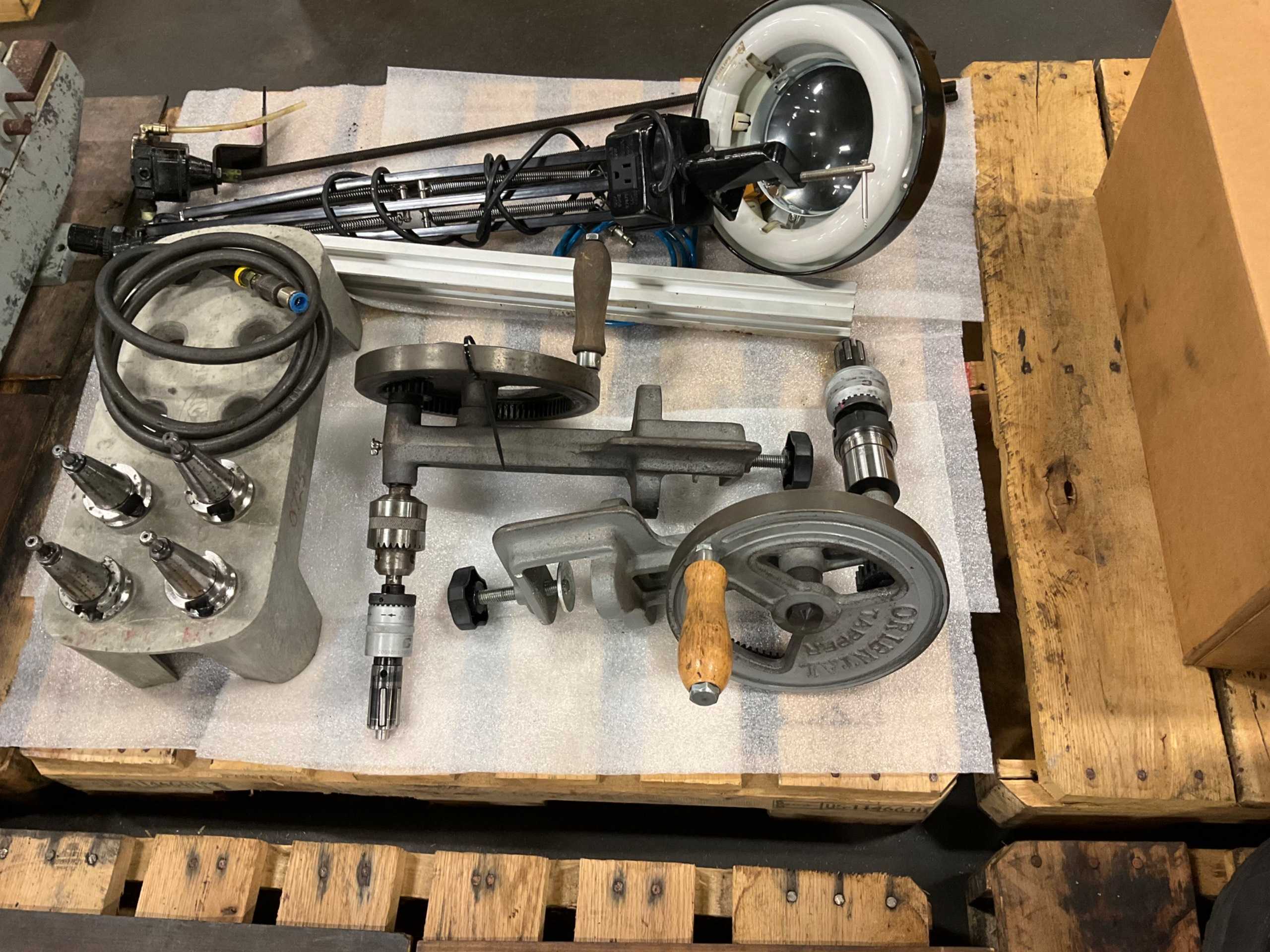 BULK QTY OF INDUSTRIAL PARTS - INDUSTRIAL PARTS