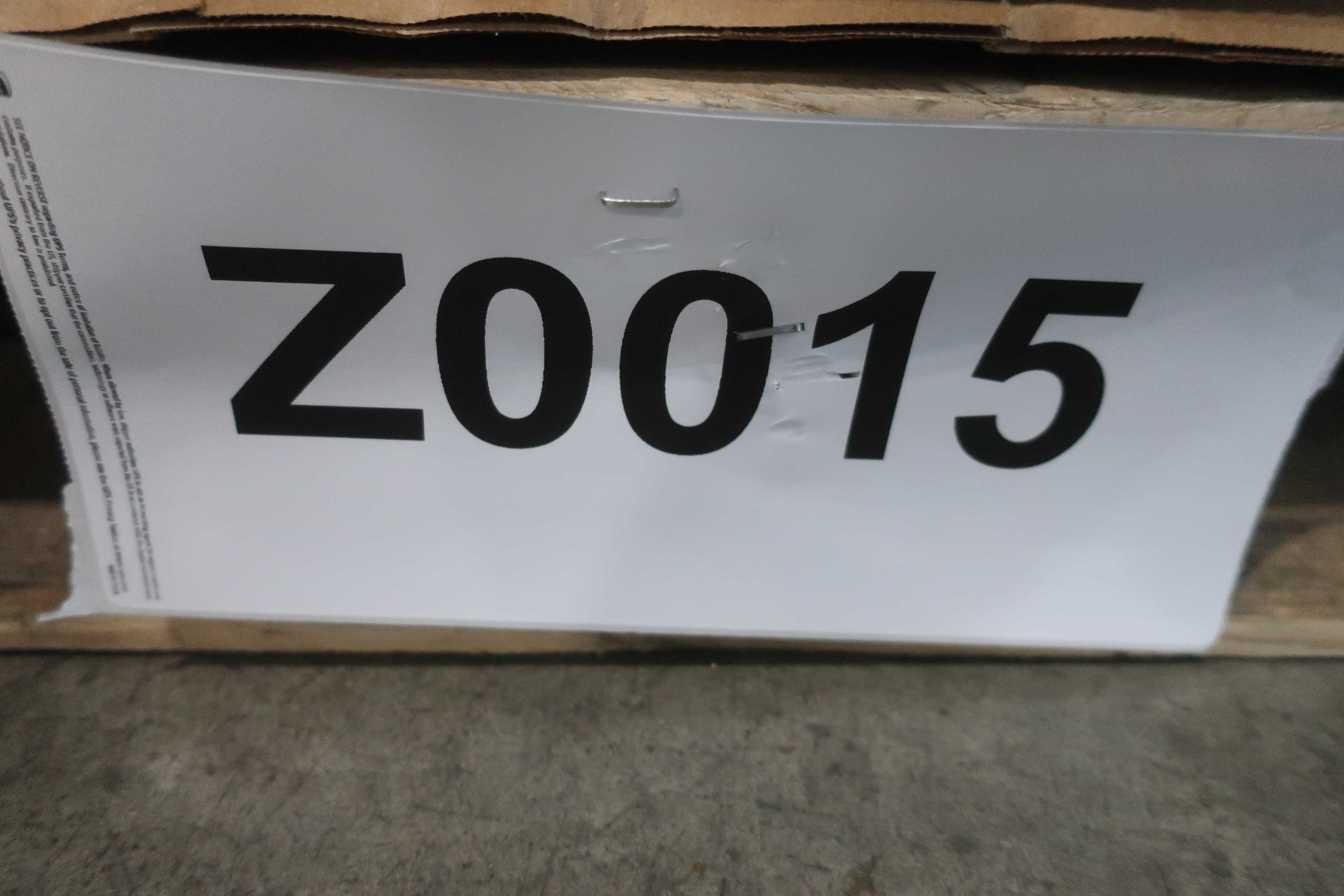 5 PALLETS OF ASSORTED COMPUTER ACCESSORIES - ELECTRICAL COMPONENTS