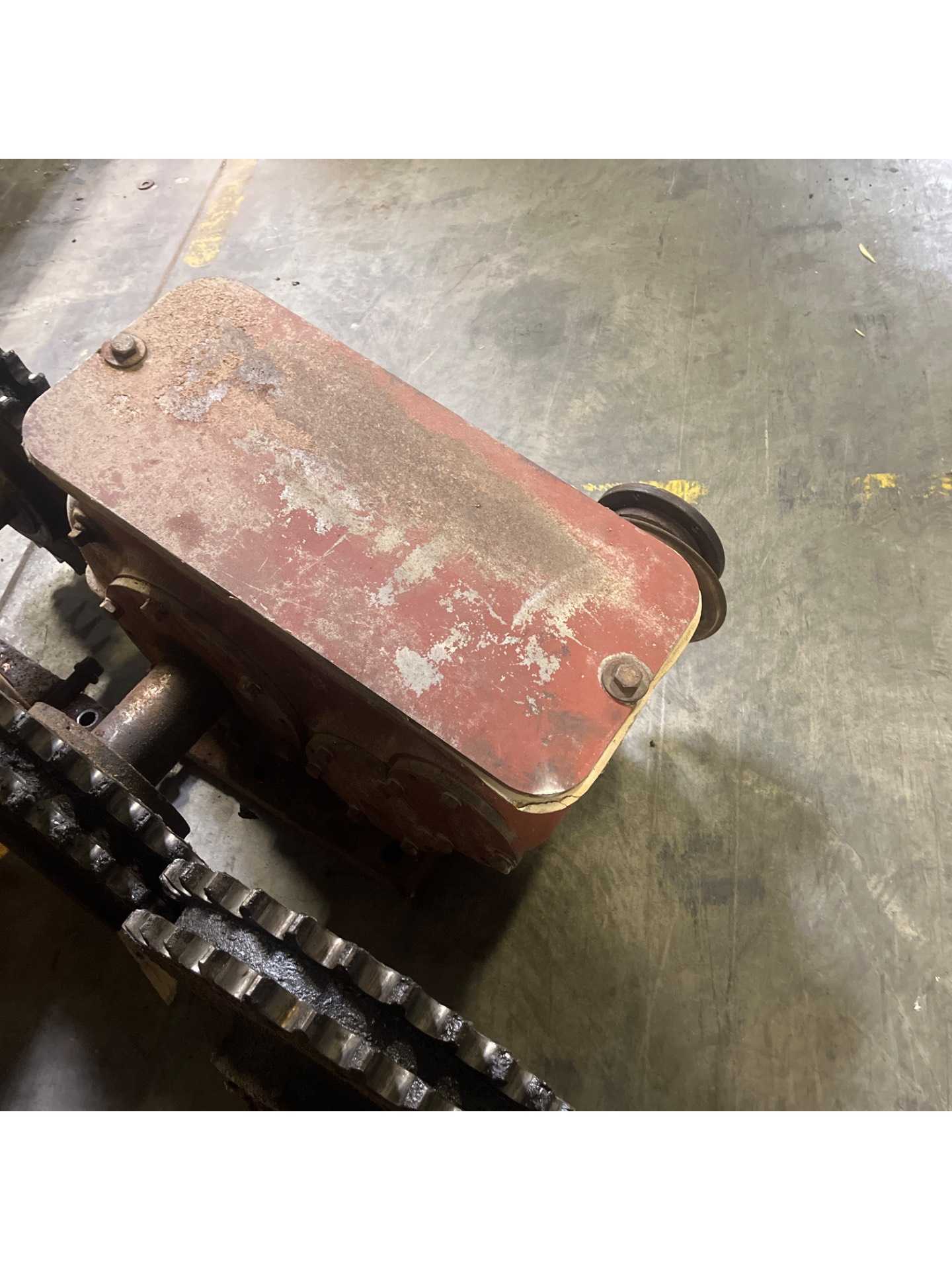 ALTEN ADG45B-2M-11 ENCLOSED GEAR DRIVE - ENCLOSED GEAR DRIVE