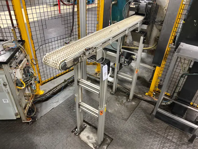 DORNER ADJUSTABLE POWERED BELT CONVEYOR - undefined