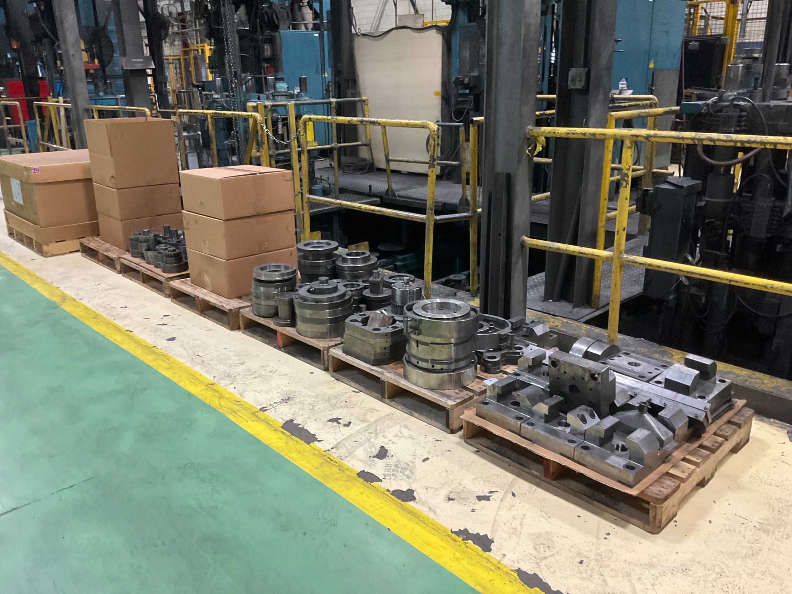 BULK QTY OF DAEWHA PRESS PARTS - PRESS PARTS