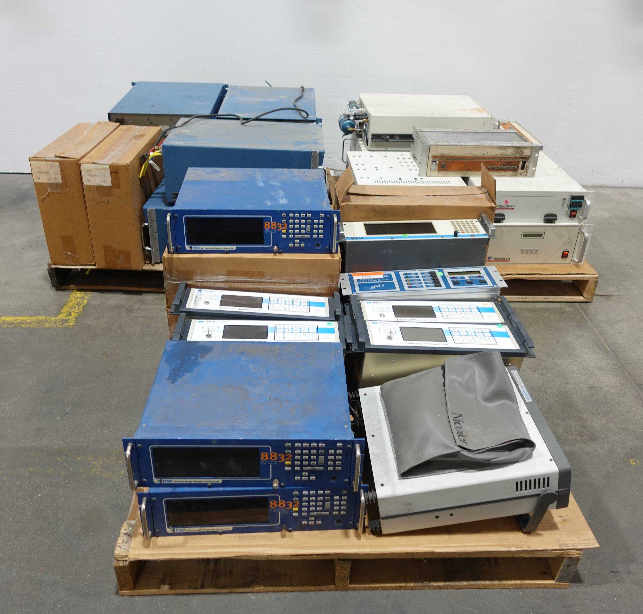 3 PALLETS OF ASSORTED CONTROLLERS - OPERATOR CONTROLS