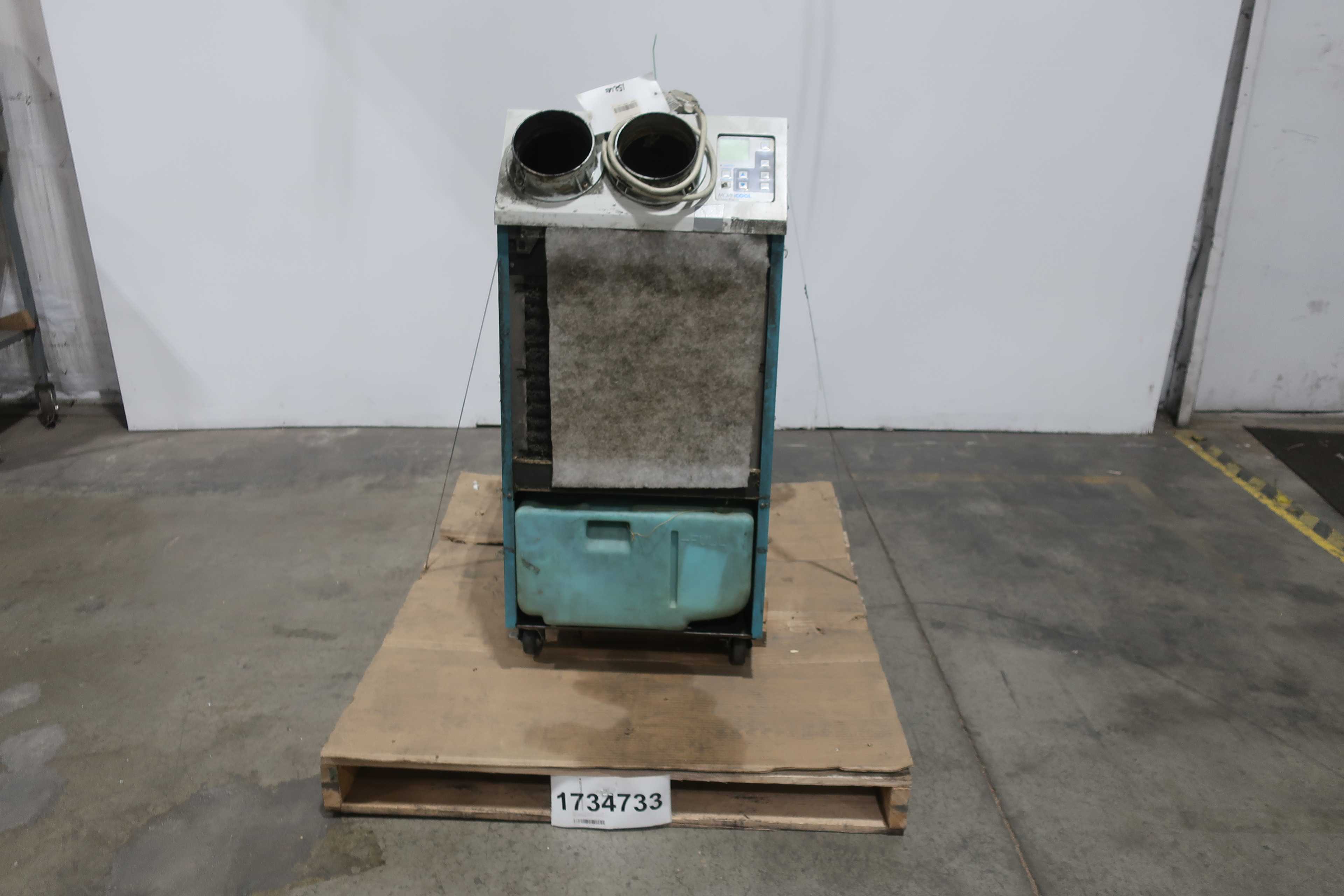 SKU 1734733 - 1 PALLET OF A MOVINGCOOL GX484000-3 AIR CONDITIONER - AIR CONDITIONER