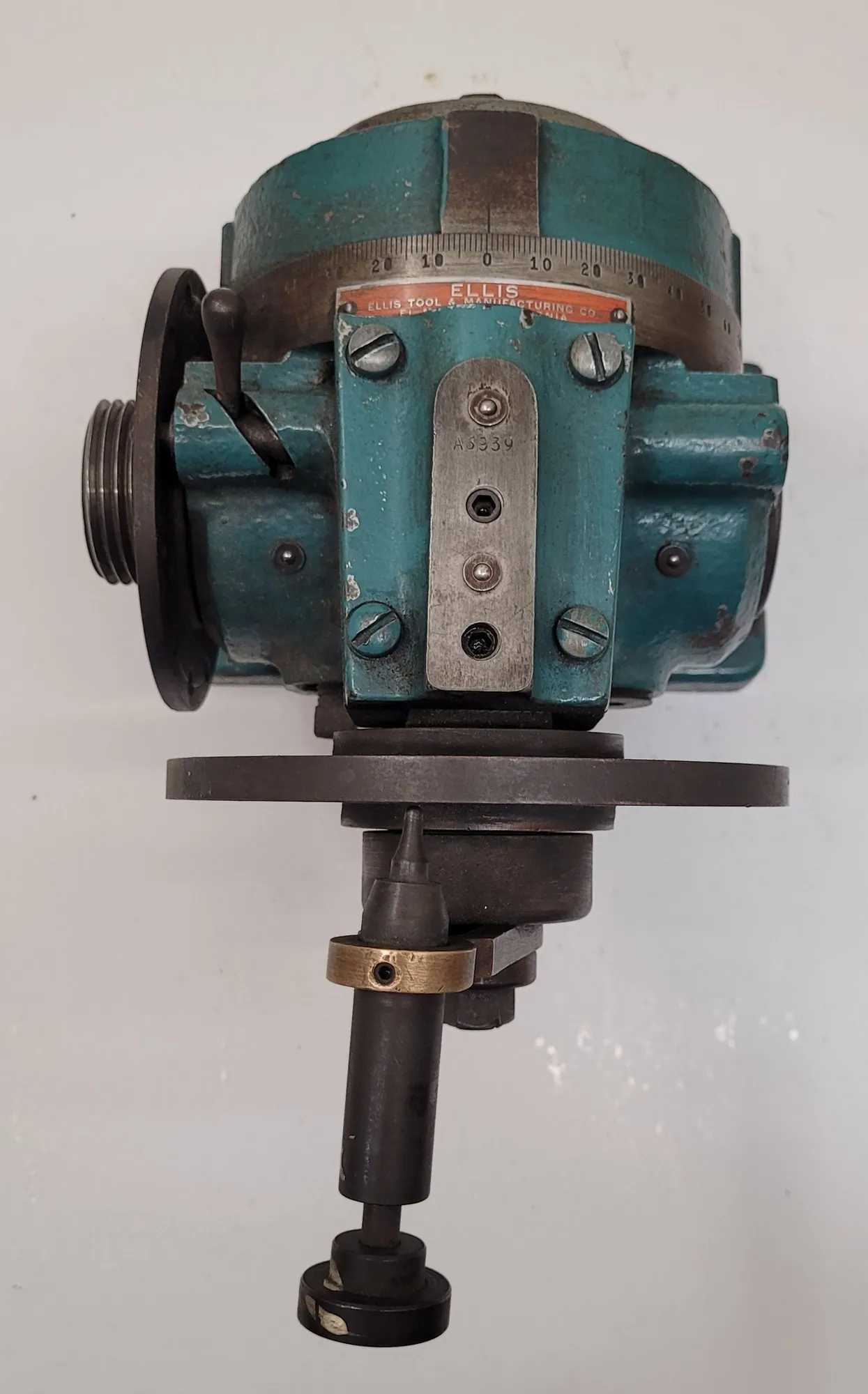 ELLIS DIVIDING INDEXING HEAD - 4-INCH CHUCK CAPACITY - MACHINE TOOLING