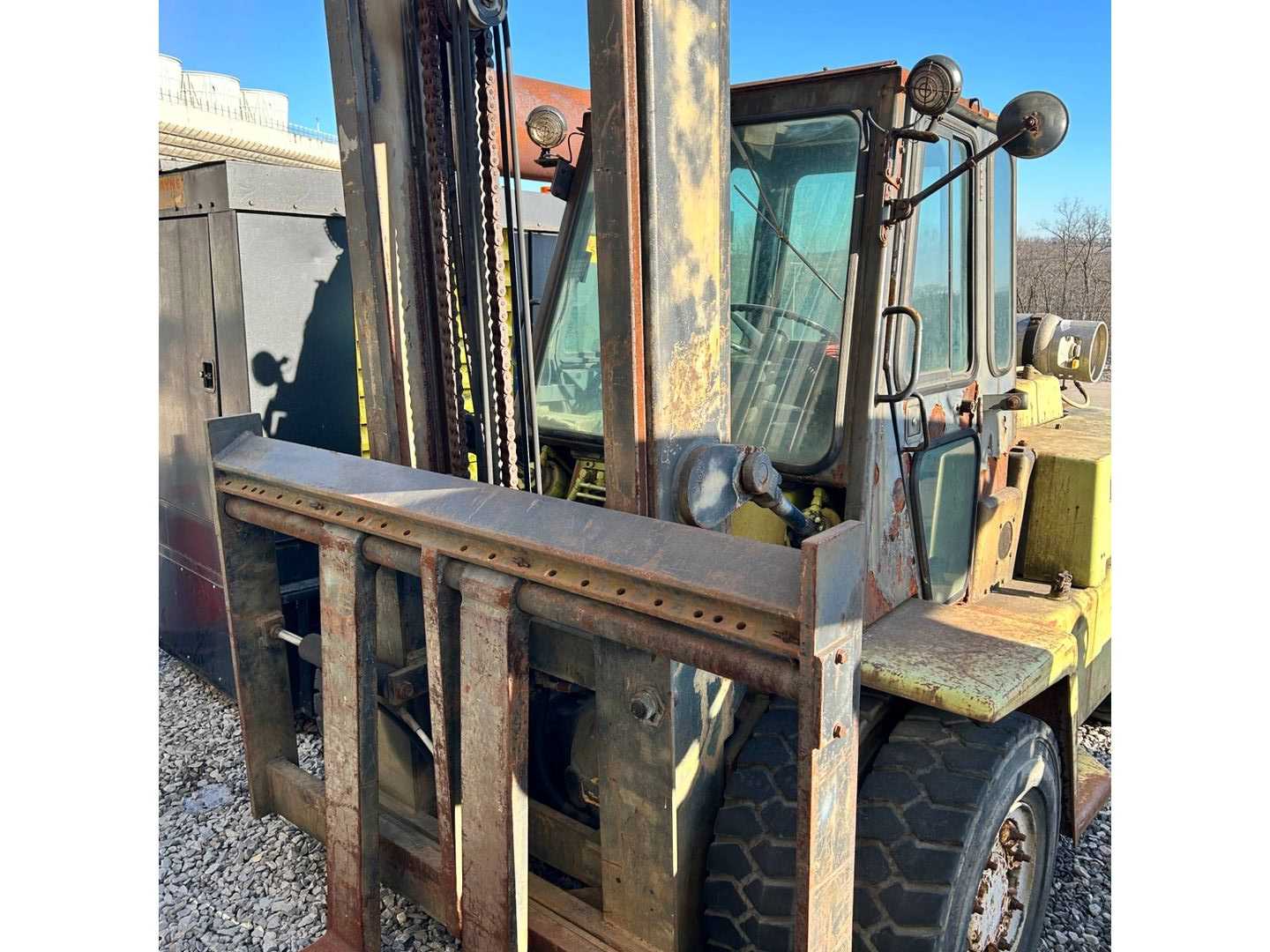 CLARK C500QY155 SIT-DOWN FORKLIFT - SIT-DOWN FORKLIFTS