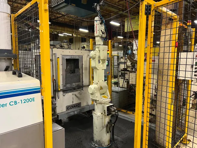 KAWASAKI FS10N ROBOT & CONTROLLER ASSEMBLY - undefined