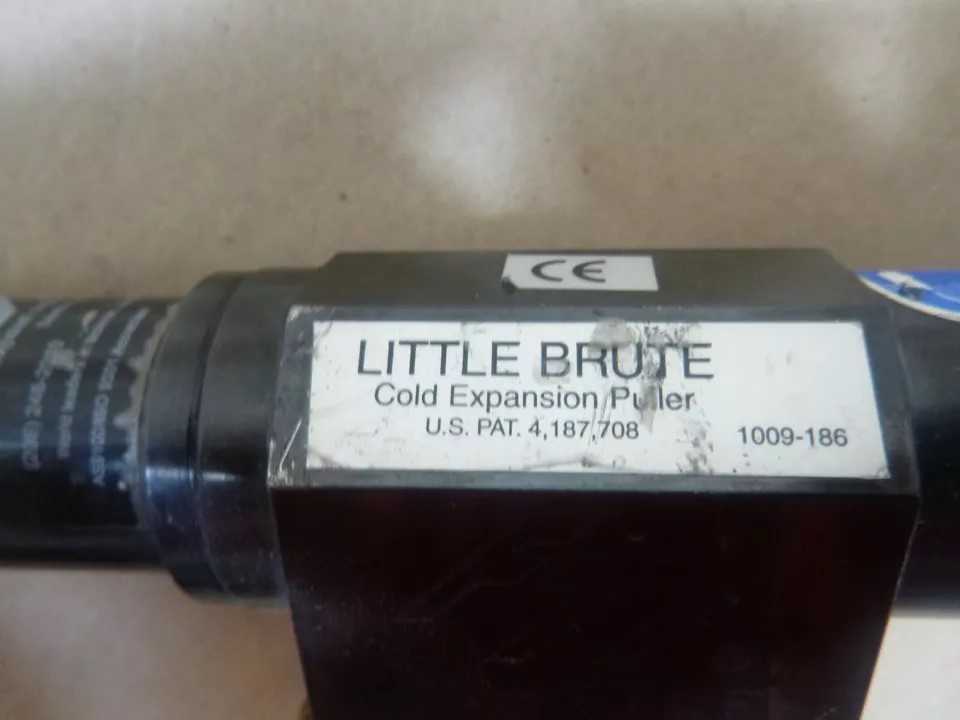 FATIGUE TECHNOLOGIES LITTLE BRUTE LB-10 COLD EXPANSION PULLER - HYDRAULIC POWER TOOLS