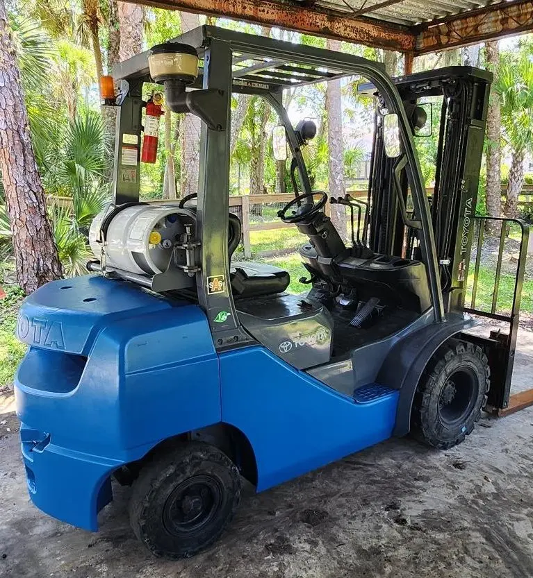 TOYOTA 8FGU25 SIT-DOWN FORKLIFT - undefined