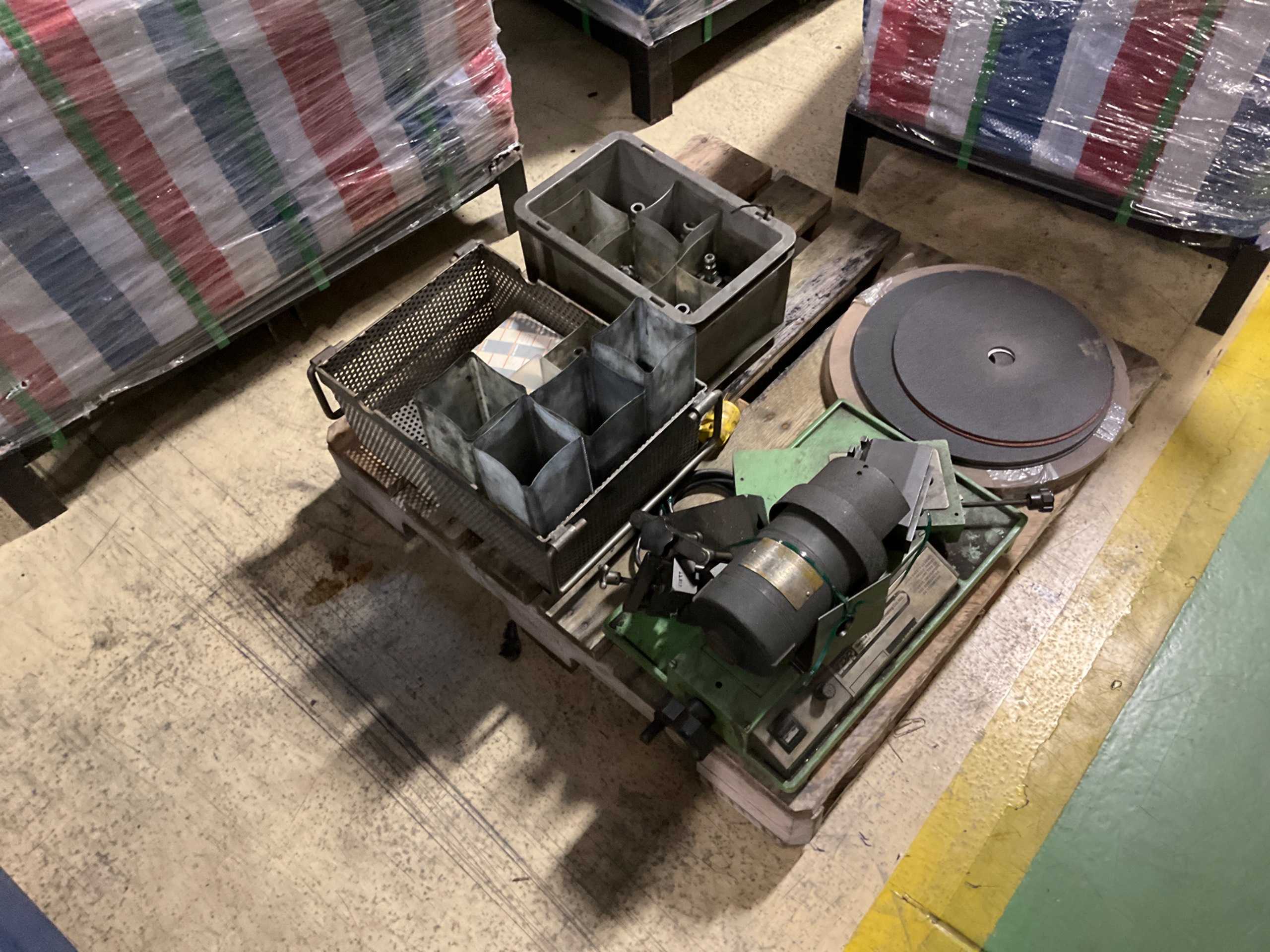 BULK QTY OF INDUSTRIAL PARTS - INDUSTRIAL PARTS
