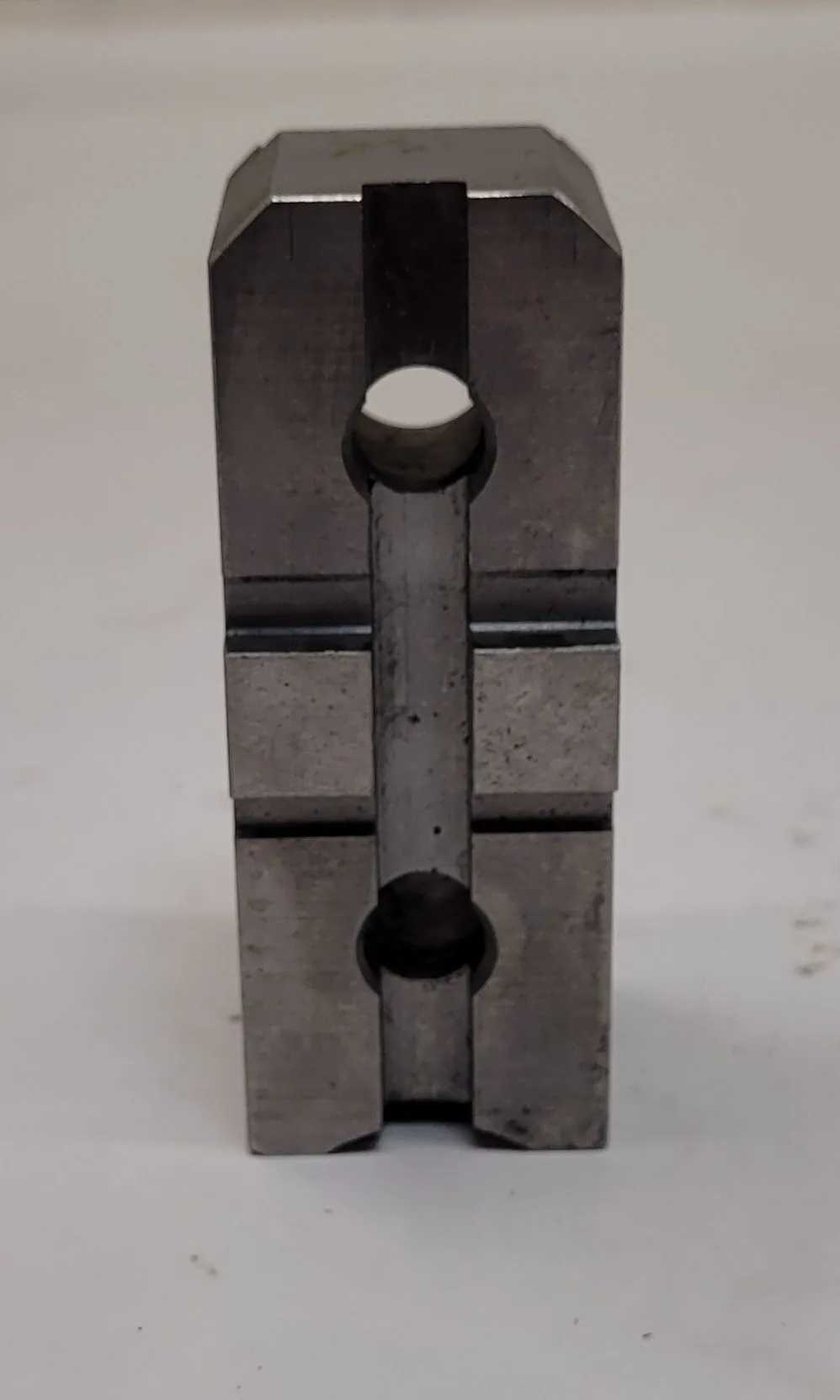 3-PIECE LATHE CHUCK JAWS, 3-3/8" X 1-1/2" X 1-1/4" DIMENSIONS, STAMPED 1-3 - MACHINE TOOLING