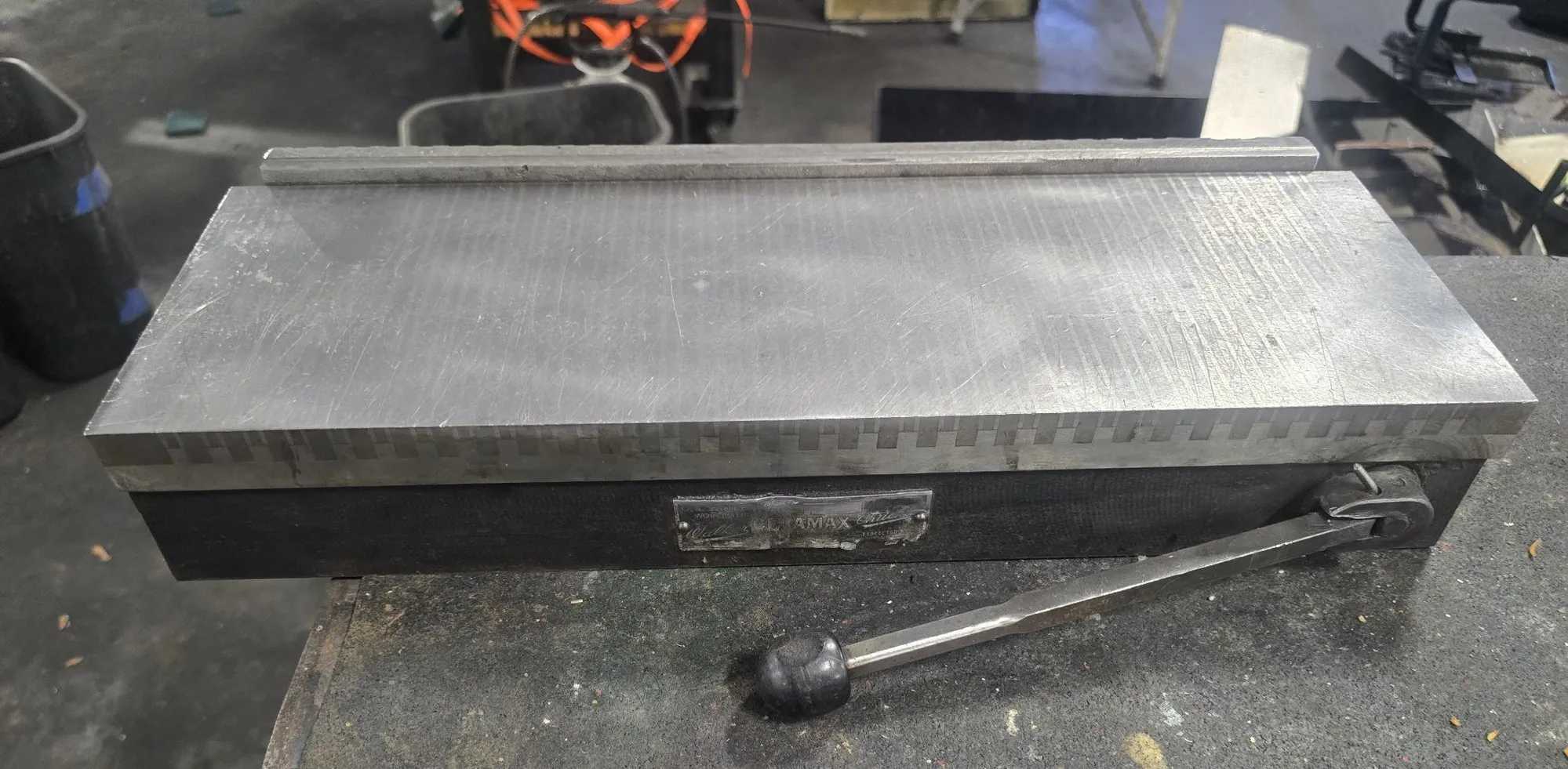 WALKER CERAMAX AXM-5268D MAGNETIC CHUCK - 6" X 18" - MACHINE TOOLING