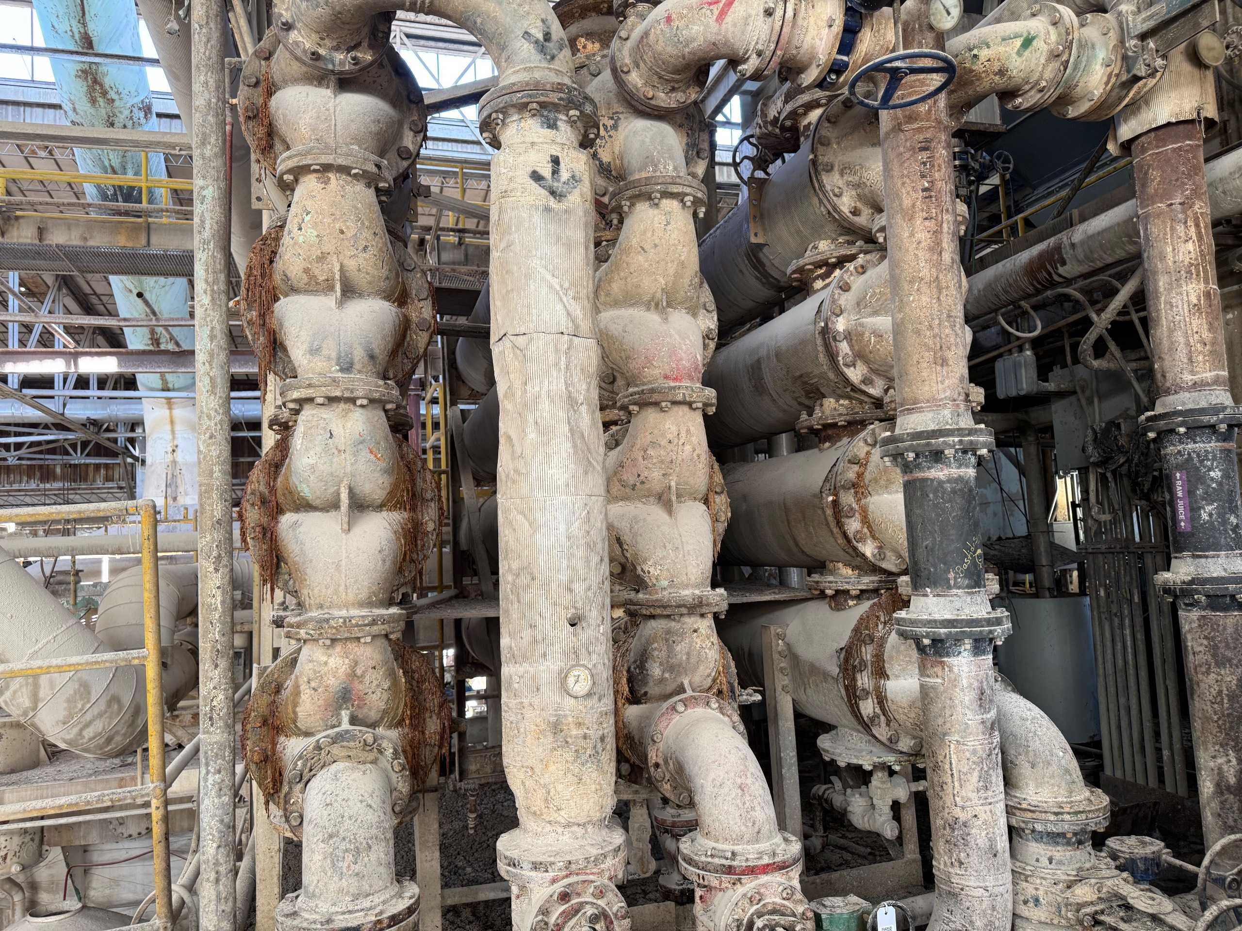 SHELL & TUBE HEAT EXCHANGER - SHELL & TUBE HEAT EXCHANGER