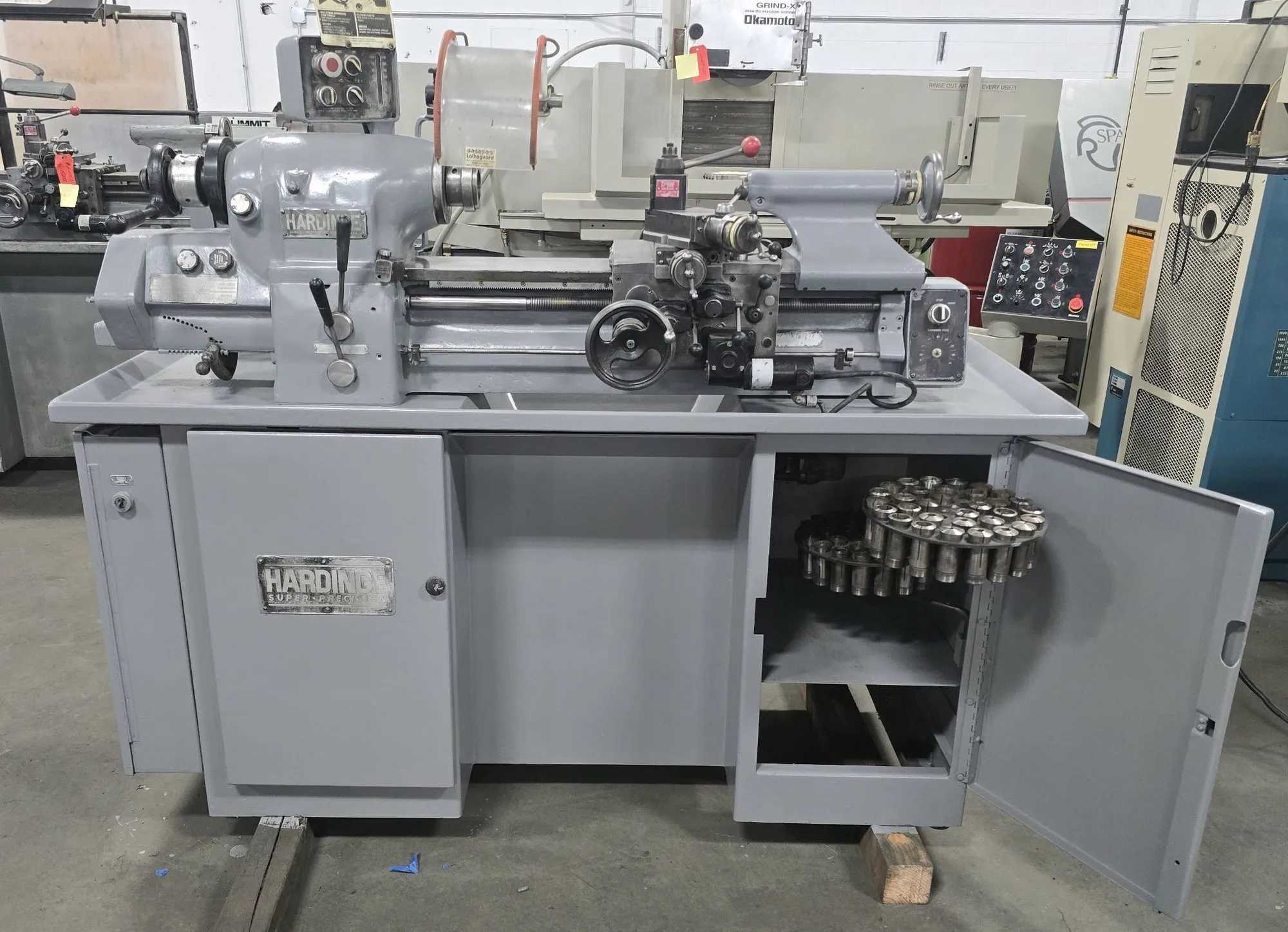 HARDINGE HLV-H-EM TOOL ROOM LATHE, 11" X 18", 125-3000 RPM, INCH/METRIC THREADING - MANUAL LATHES