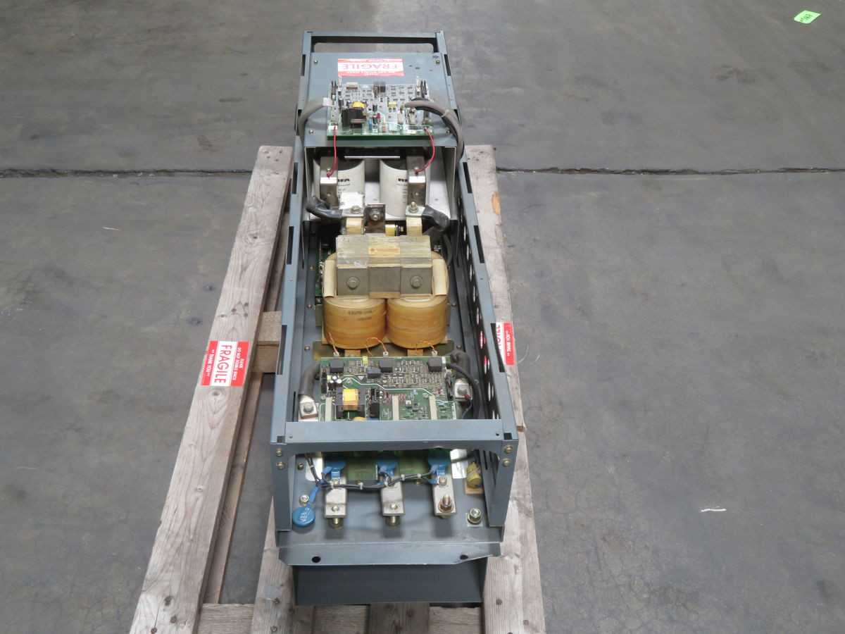 NIDEC 5401 DRIVE, 3-PHASE, 160 KW POWER, 300 A CURRENT, 380-480V INPUT, 50/60 HZ FREQ - AC VFD DRIVES