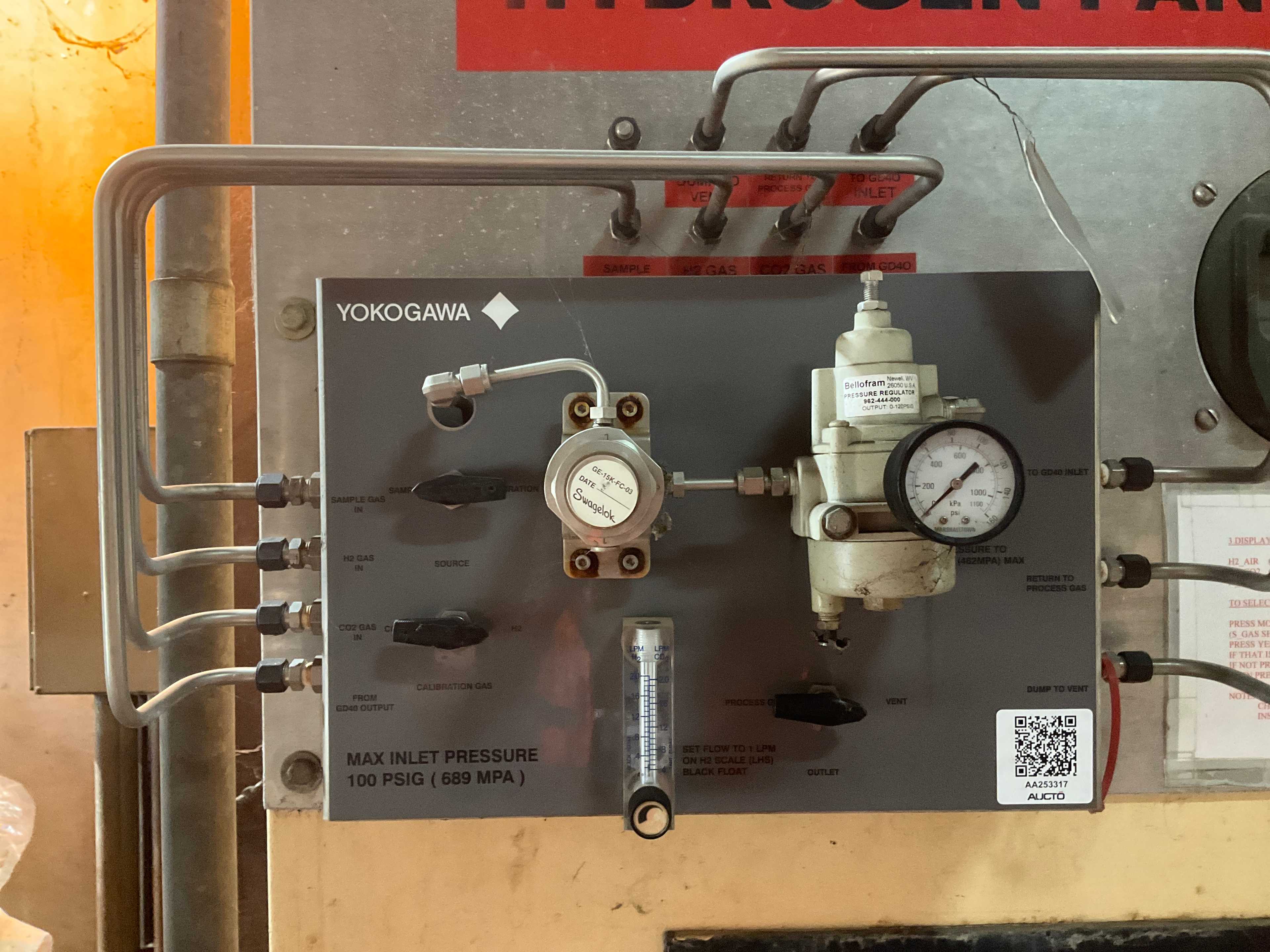 HYDROGEN PANEL WITH YOKOGAWA T3HYPANEZ OPERATOR INTERFACE PANEL - OPERATOR INTERFACE PANELS