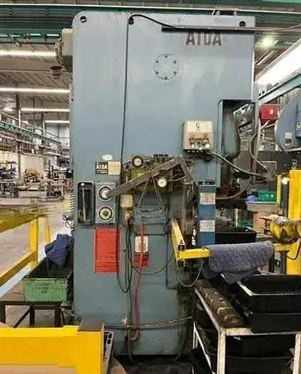AIDA NC1-80(1) PRESS 80T, 3.93IN STRK, 3.14IN ADJ, 10HP, 55-110 SPM, 37.4X18.11 BLSTR - MECHANICAL PRESSES