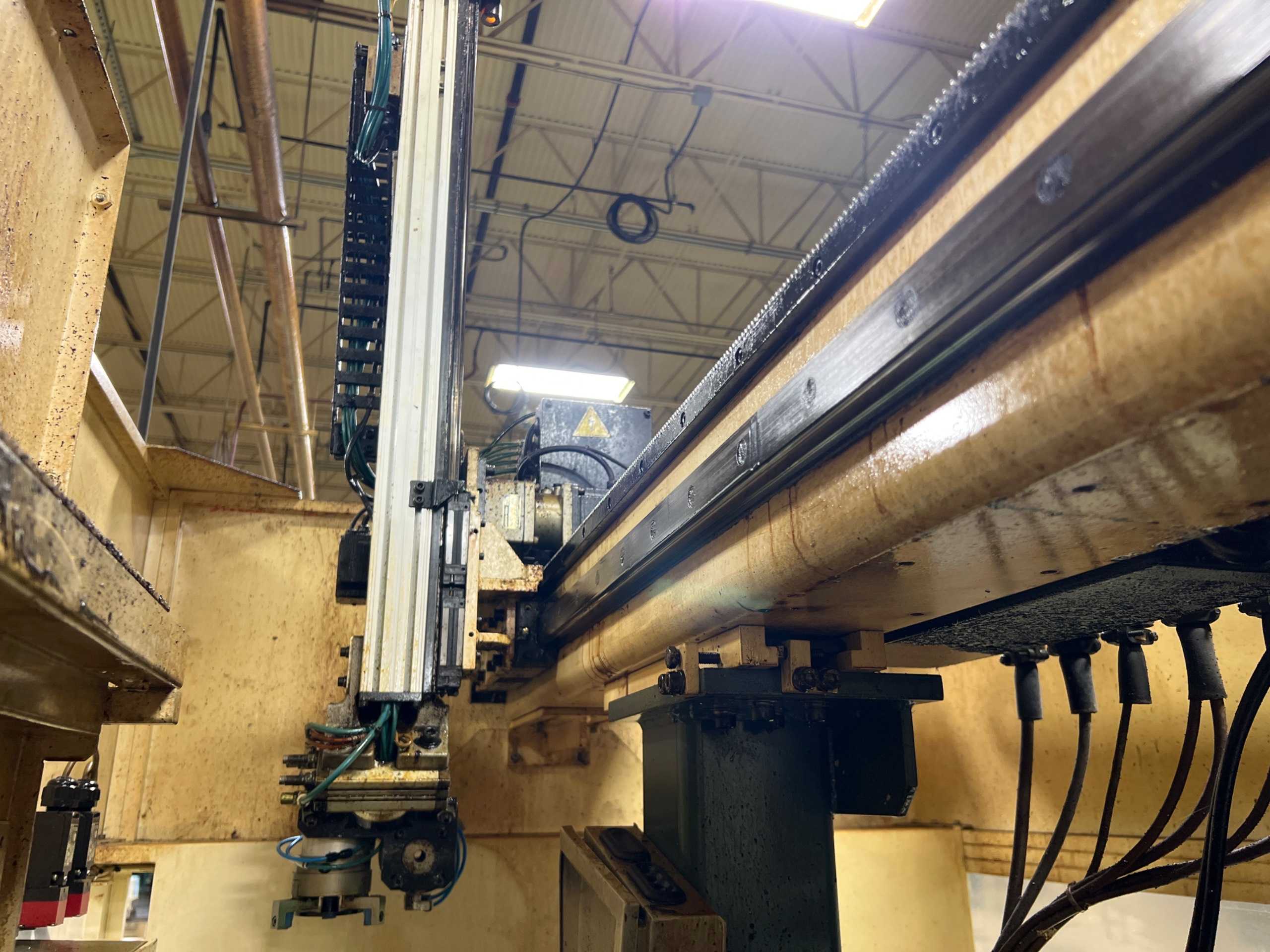 IN-STOCKER - MACHINING PERIPHERALS