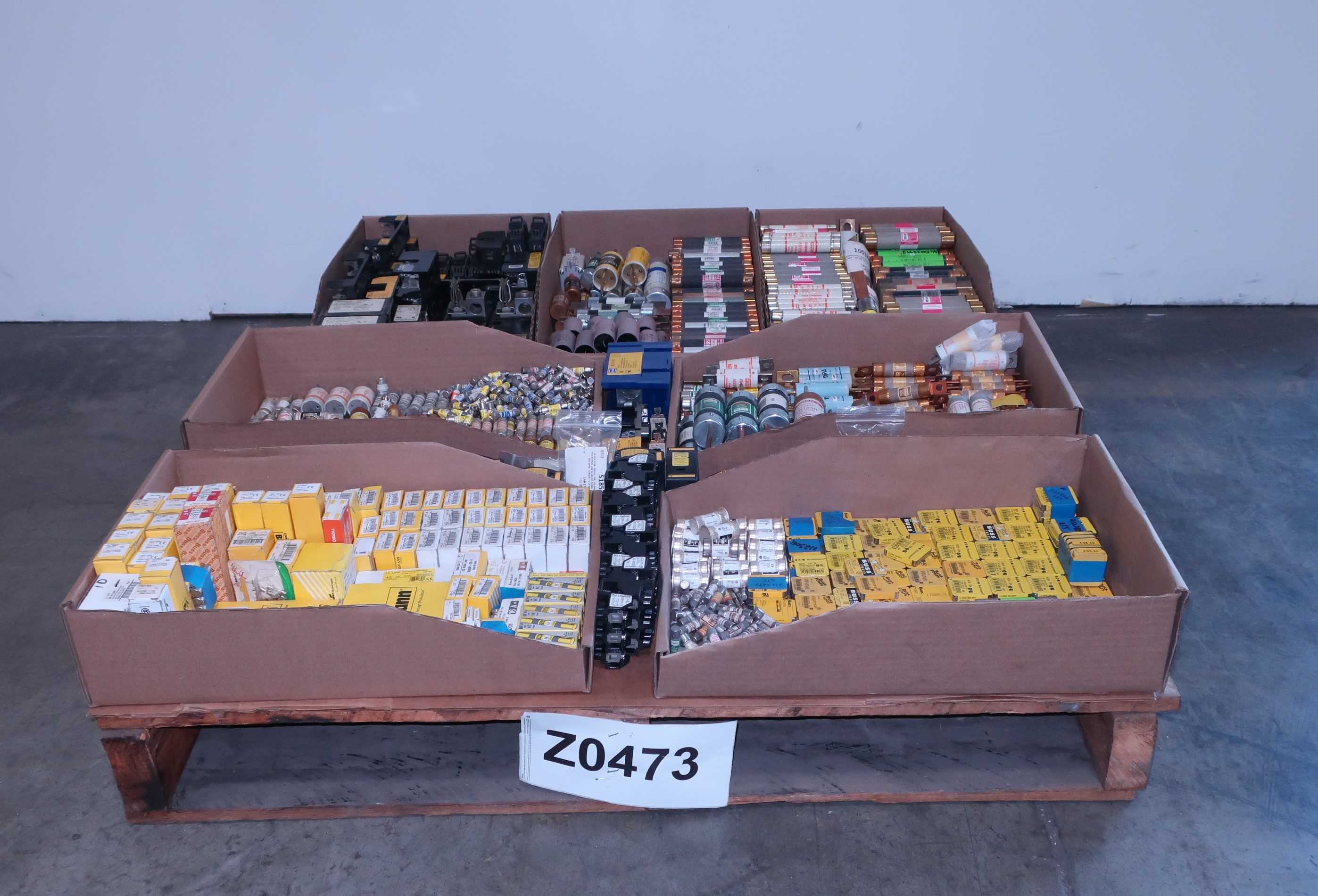 PALLET OF ASSORTED FUSES - FUSES