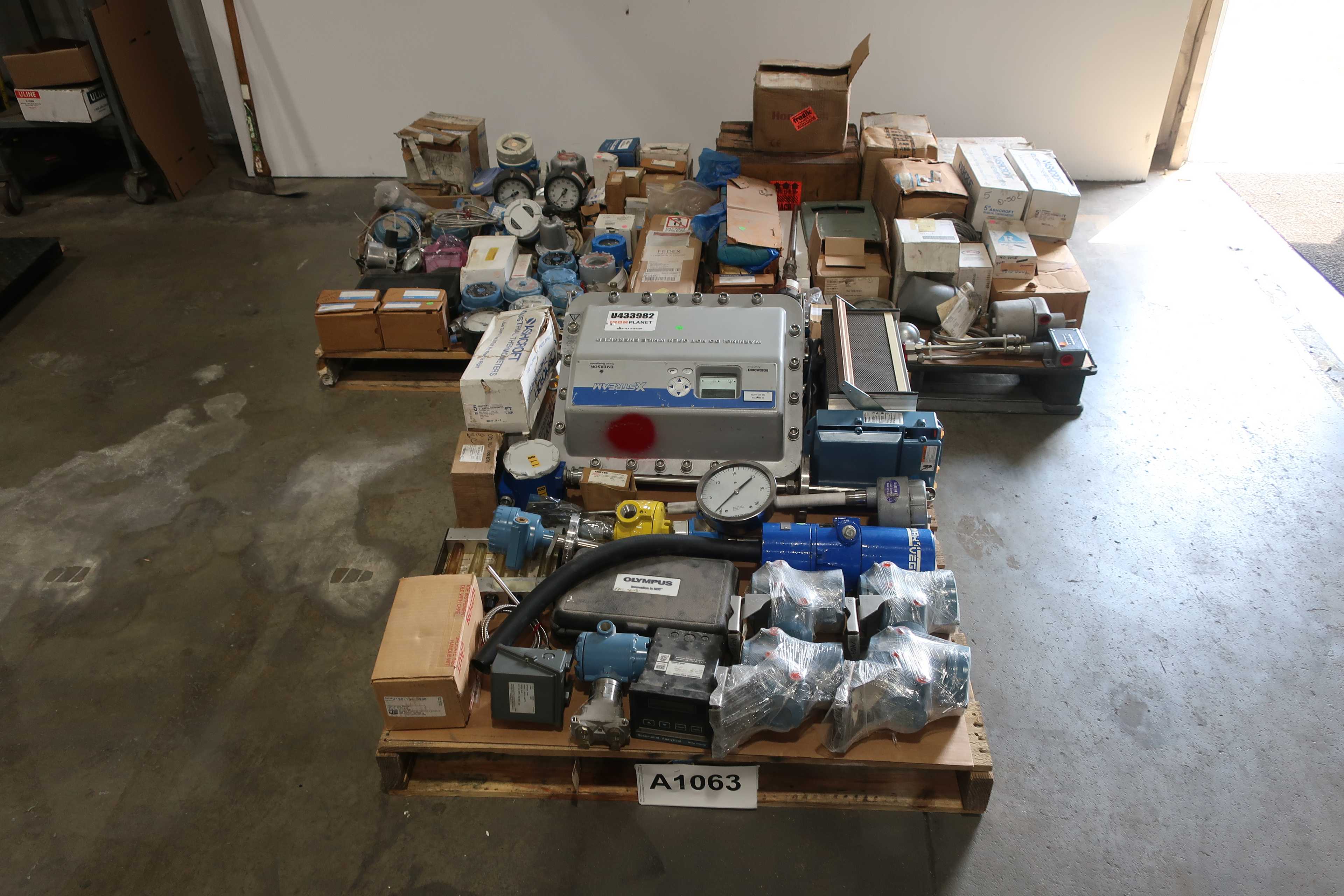 3 PALLETS OF ASSORTED INSTRUMENTATION - INSTRUMENTATION