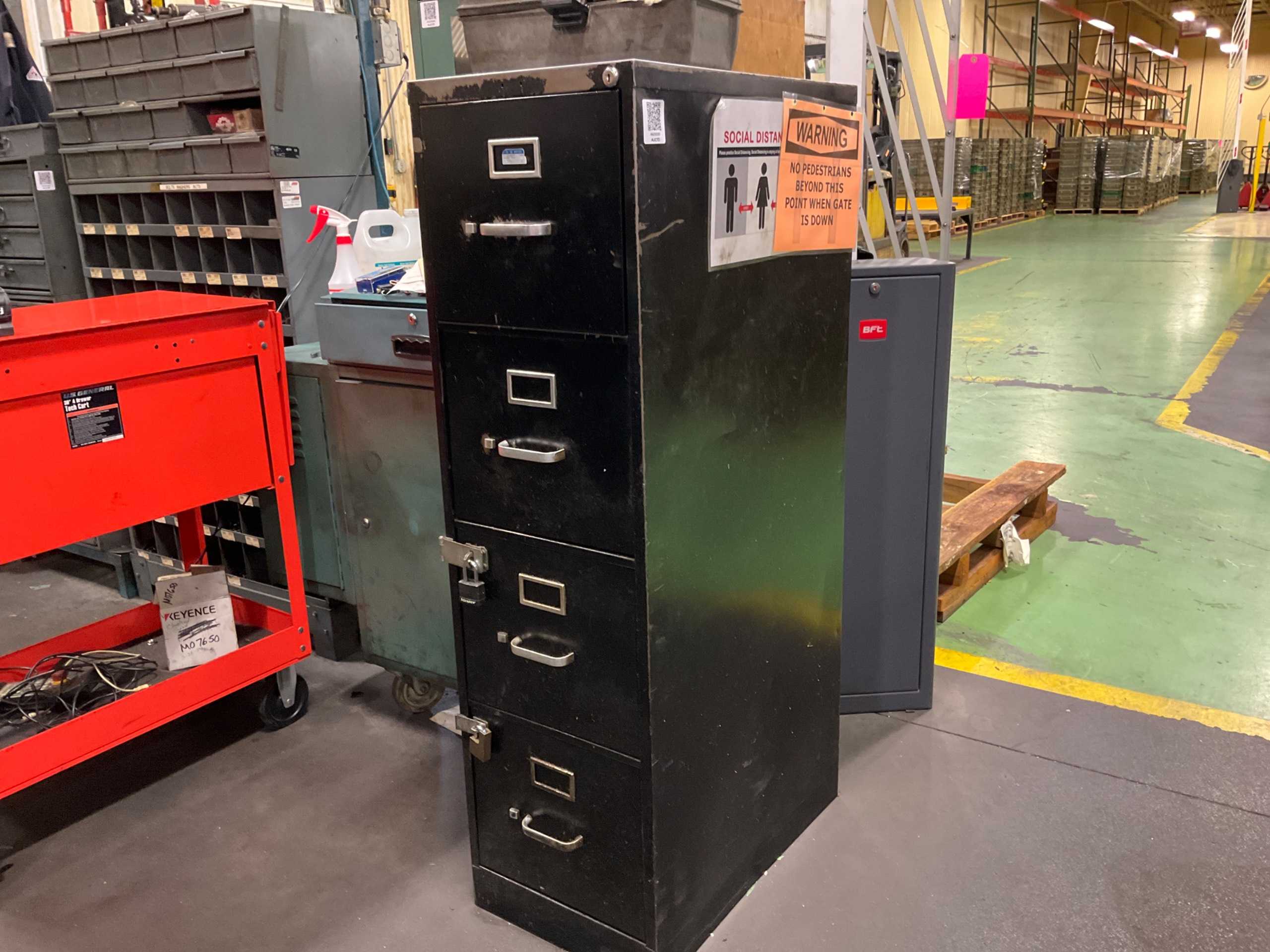 FREE STANDING STORAGE CABINET - FREE STANDING STORAGE CABINET