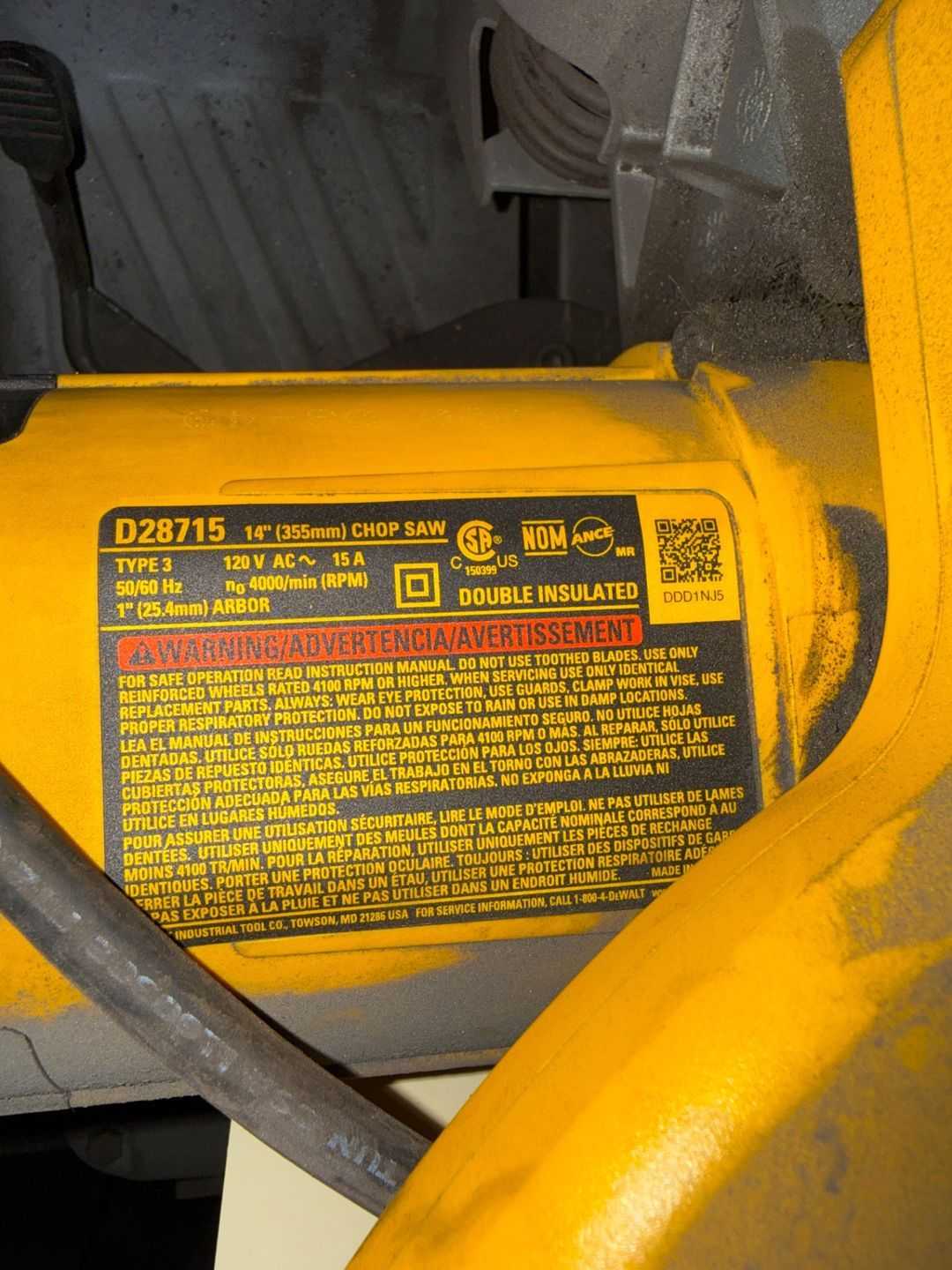Dewalt D28715 Chop Saw 14-in, 15A, 5.5HP, 4000RPM, 120V - CIRCULAR SAWS