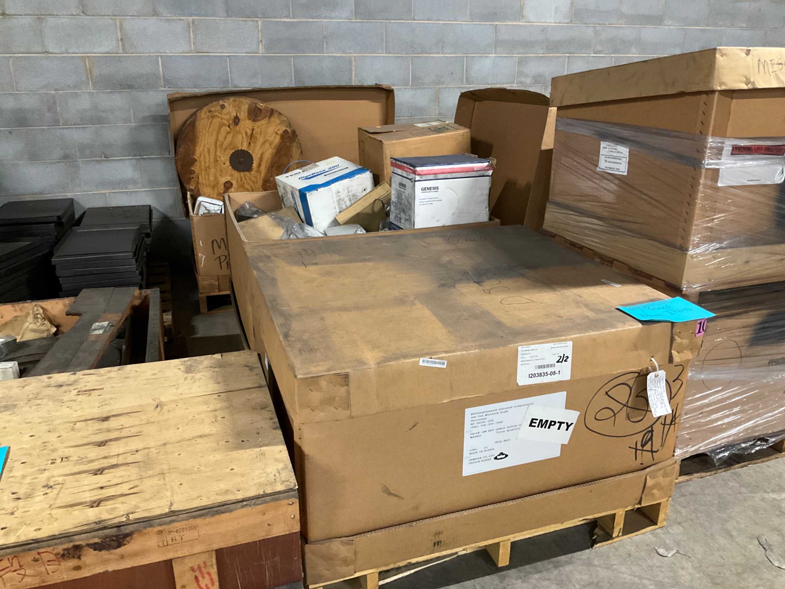 BULK QTY OF INDUSTRIAL PARTS BULK QTY OF INDUSTRIAL PARTS