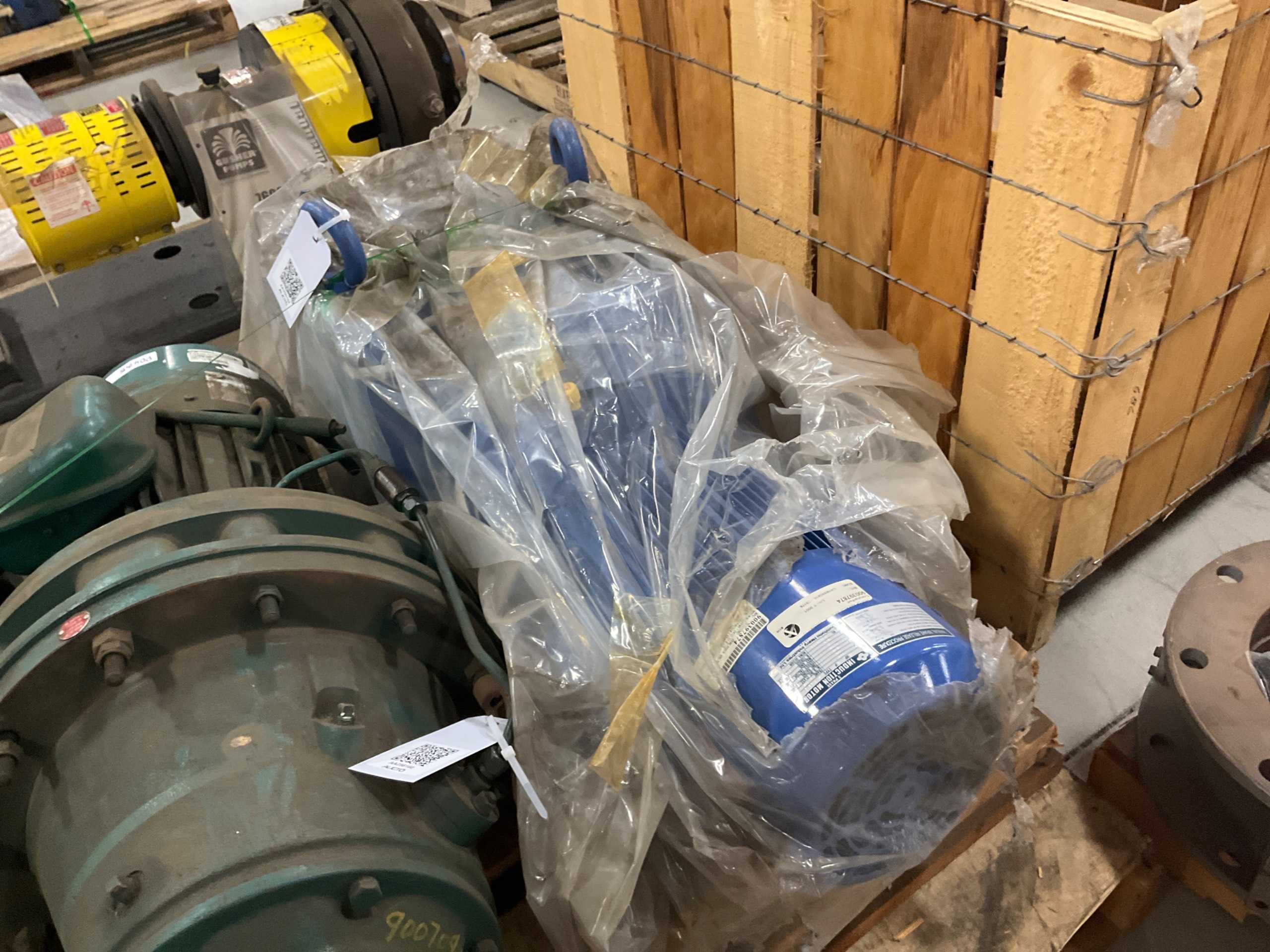 SUMITOMO GEARBOX & MOTOR ASSEMBLY - MOTOR & GEARBOX ASSEMBLY