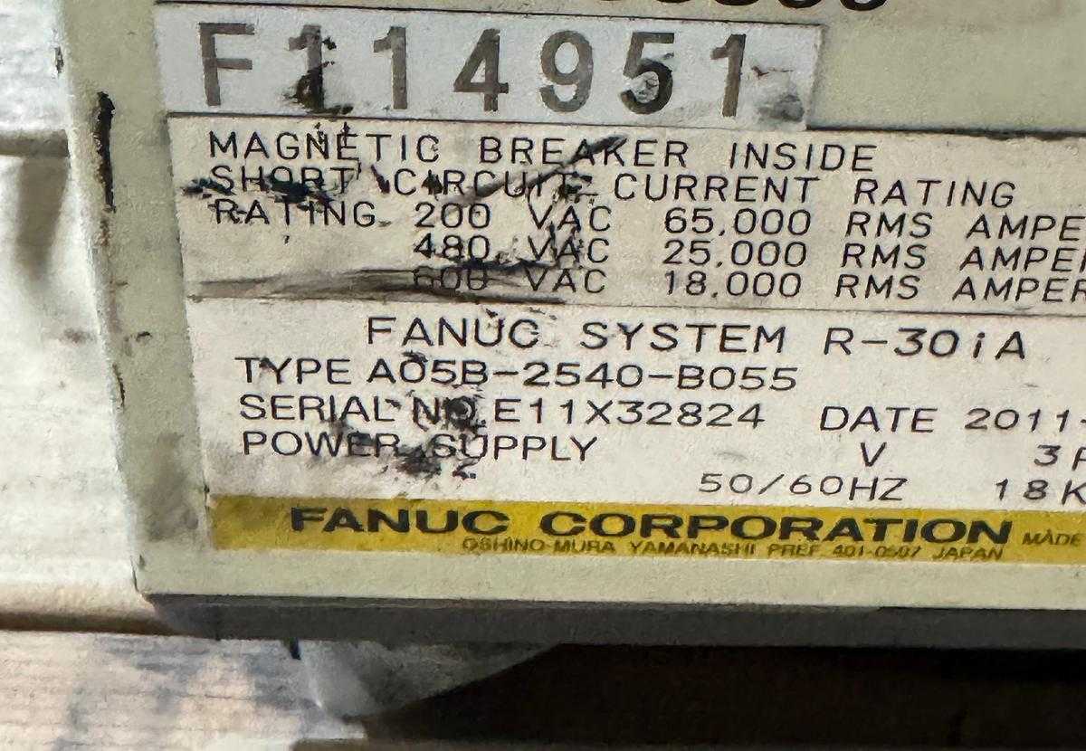 2011 FANUC M-900IA/400L ARTICULATED ROBOT, 400KG PAYLOAD, 3625MM REACH, R-30IA CONTROL - ARTICULATED ROBOTS