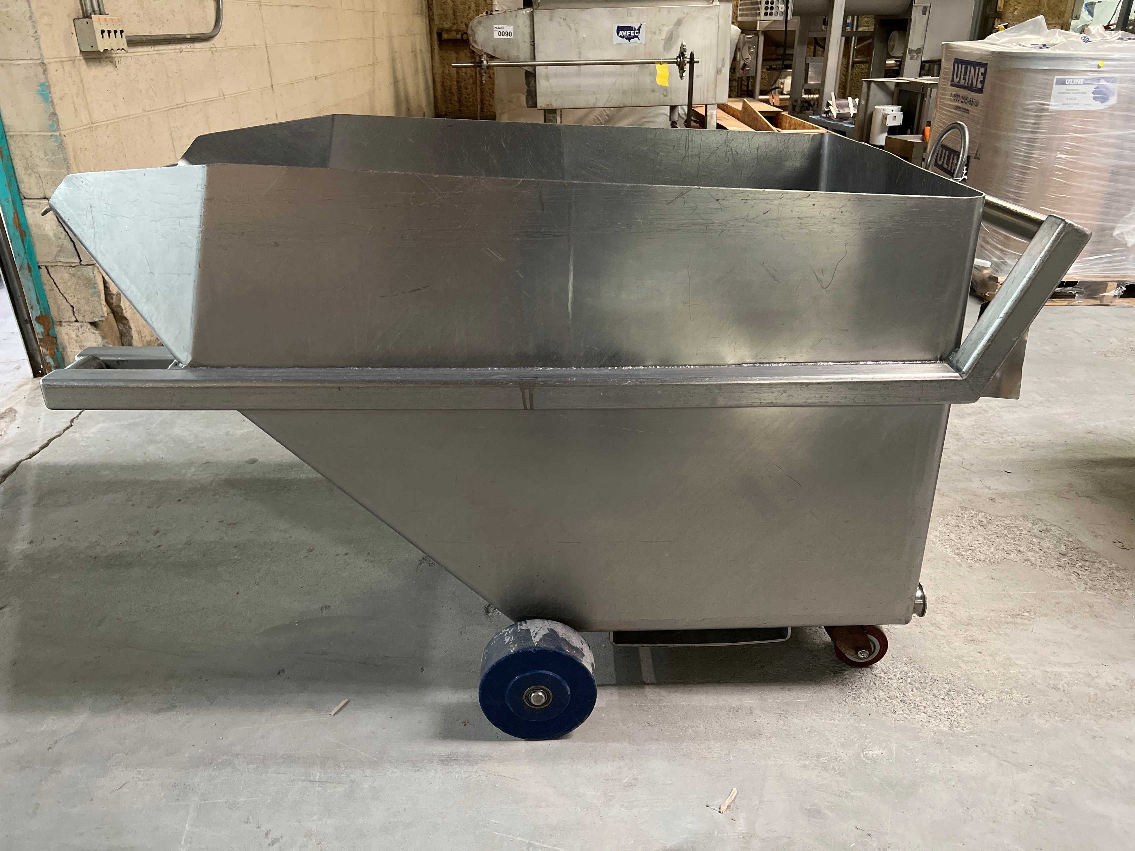 Stainless Steel Dump Cart Hopper - ROLLING CARTS