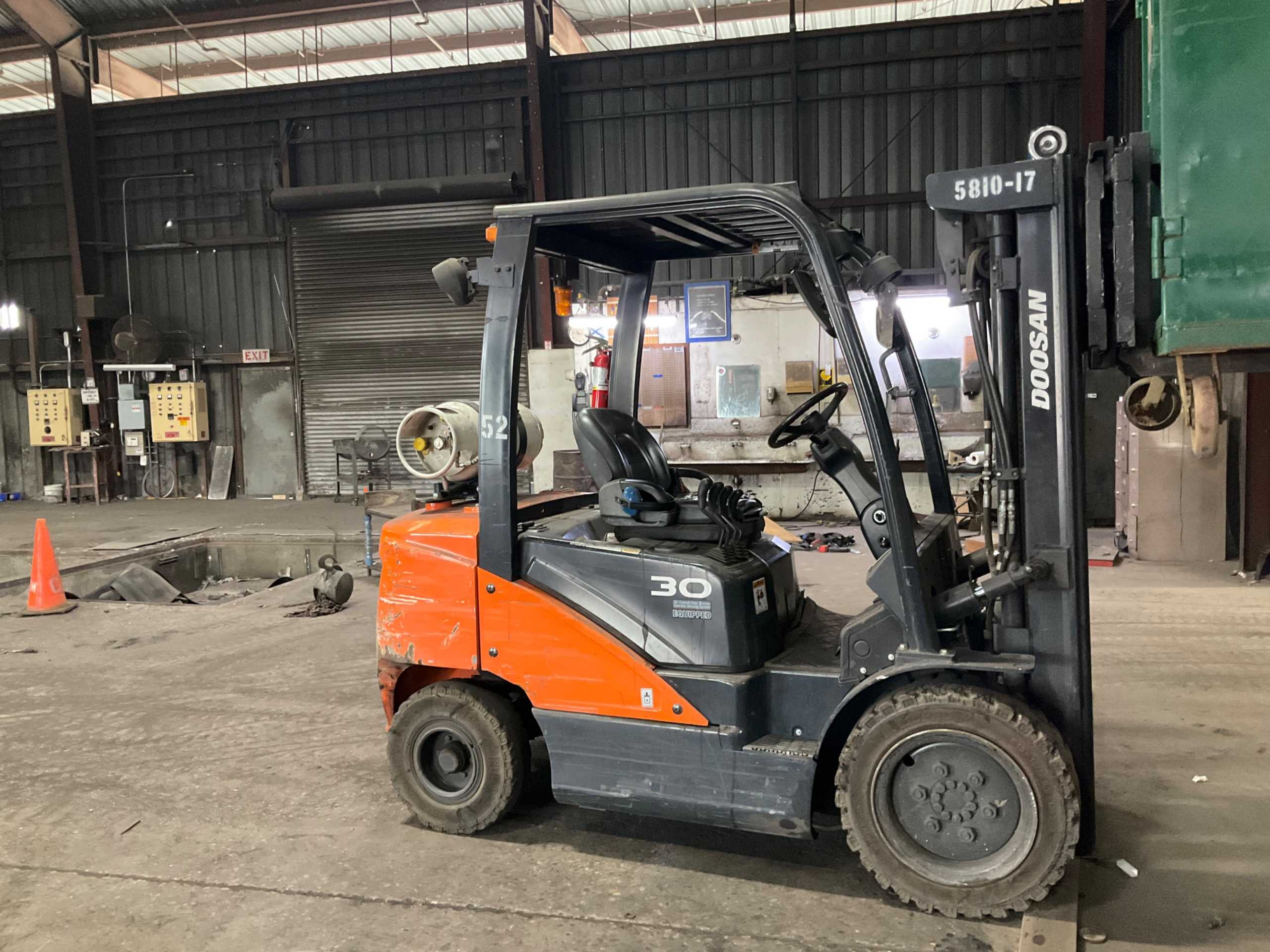 DOOSAN G30N-7 SIT-DOWN FORKLIFT - SIT-DOWN FORKLIFT