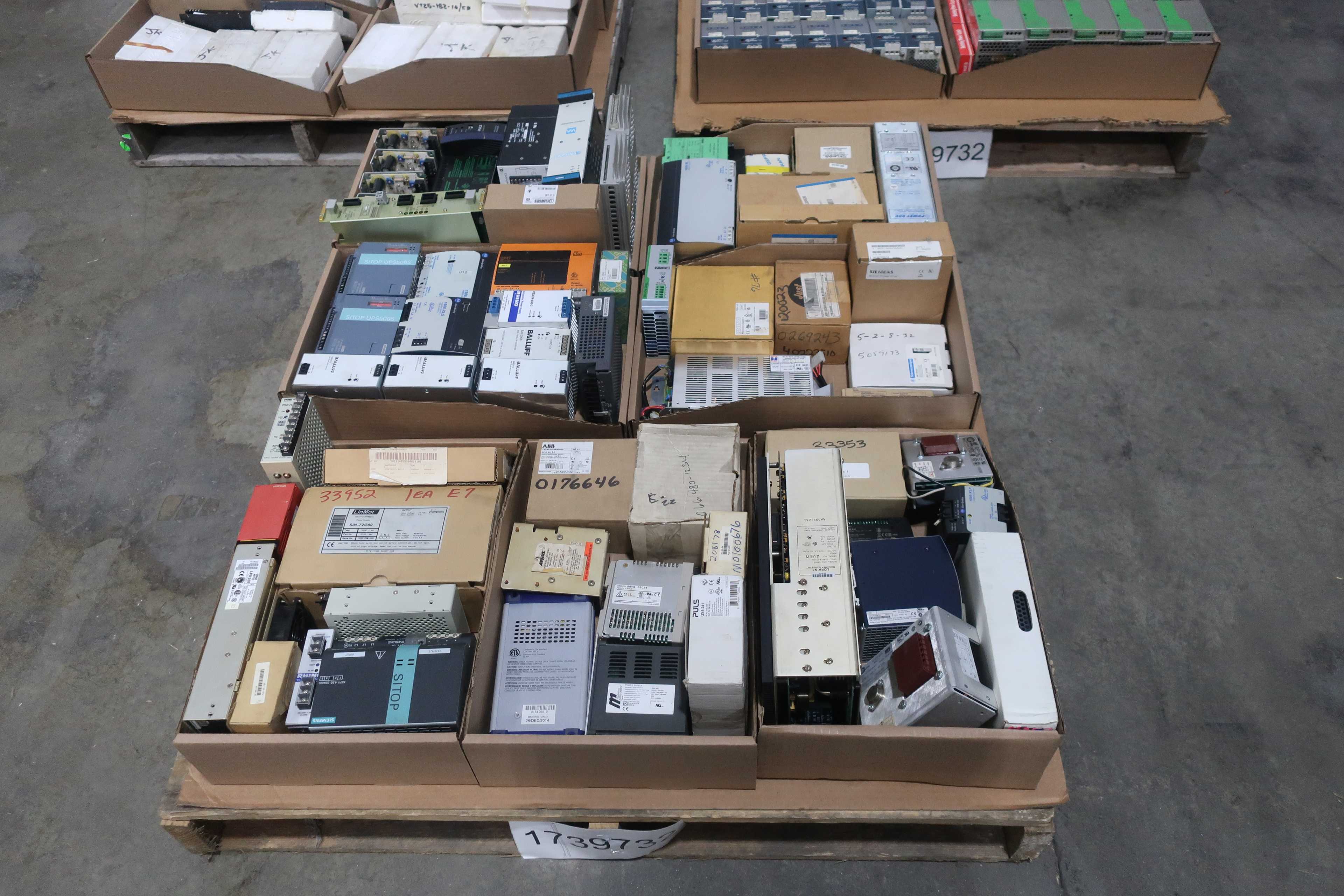 SKU 1739732 - 3 PALLETS OF ASSORTED POWER SUPLIES - POWER SUPPLIES