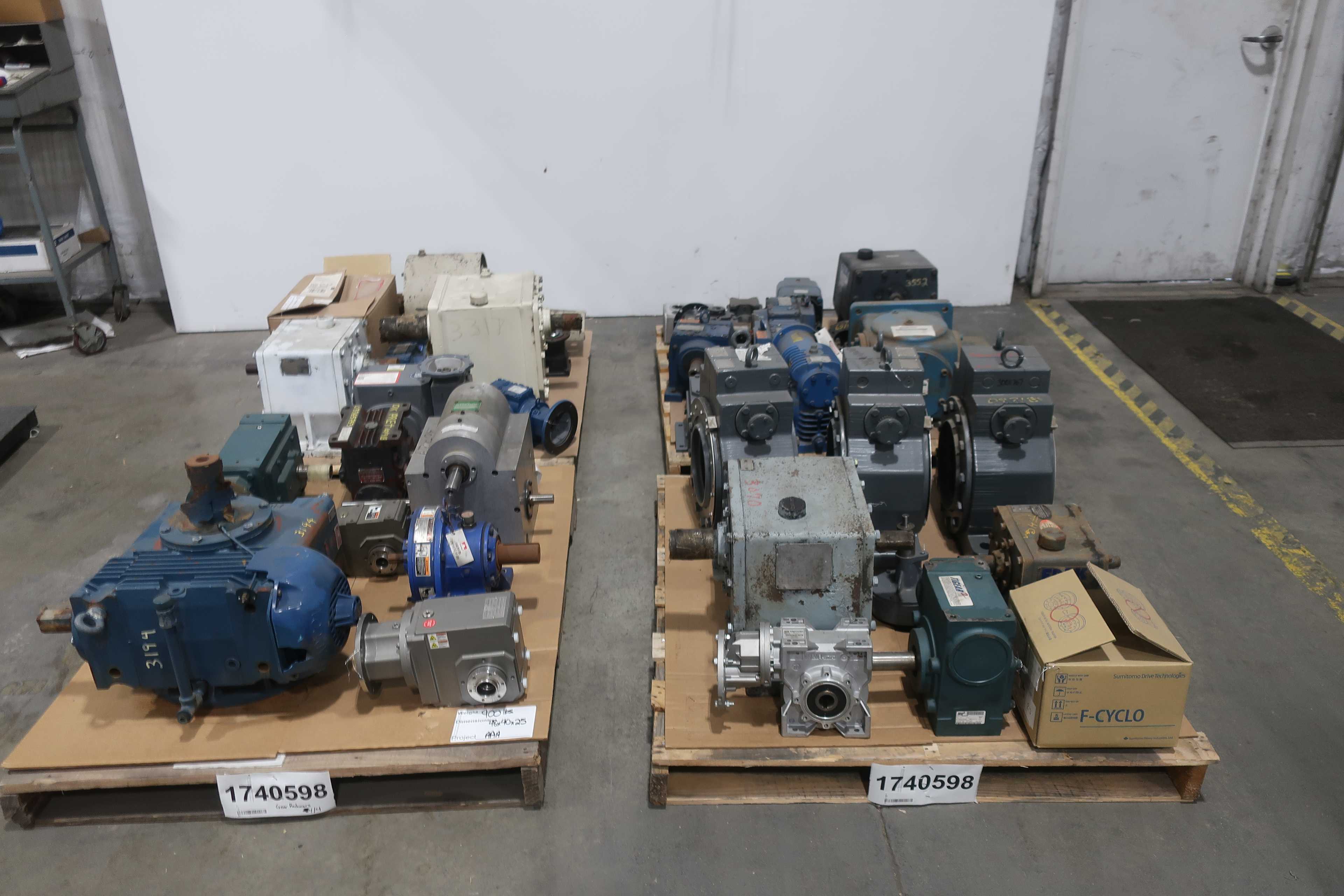 SKU 1740598 - 4 PALLETS OF ASSORTED GEAR REDUCERS - GEAR REDUCERS