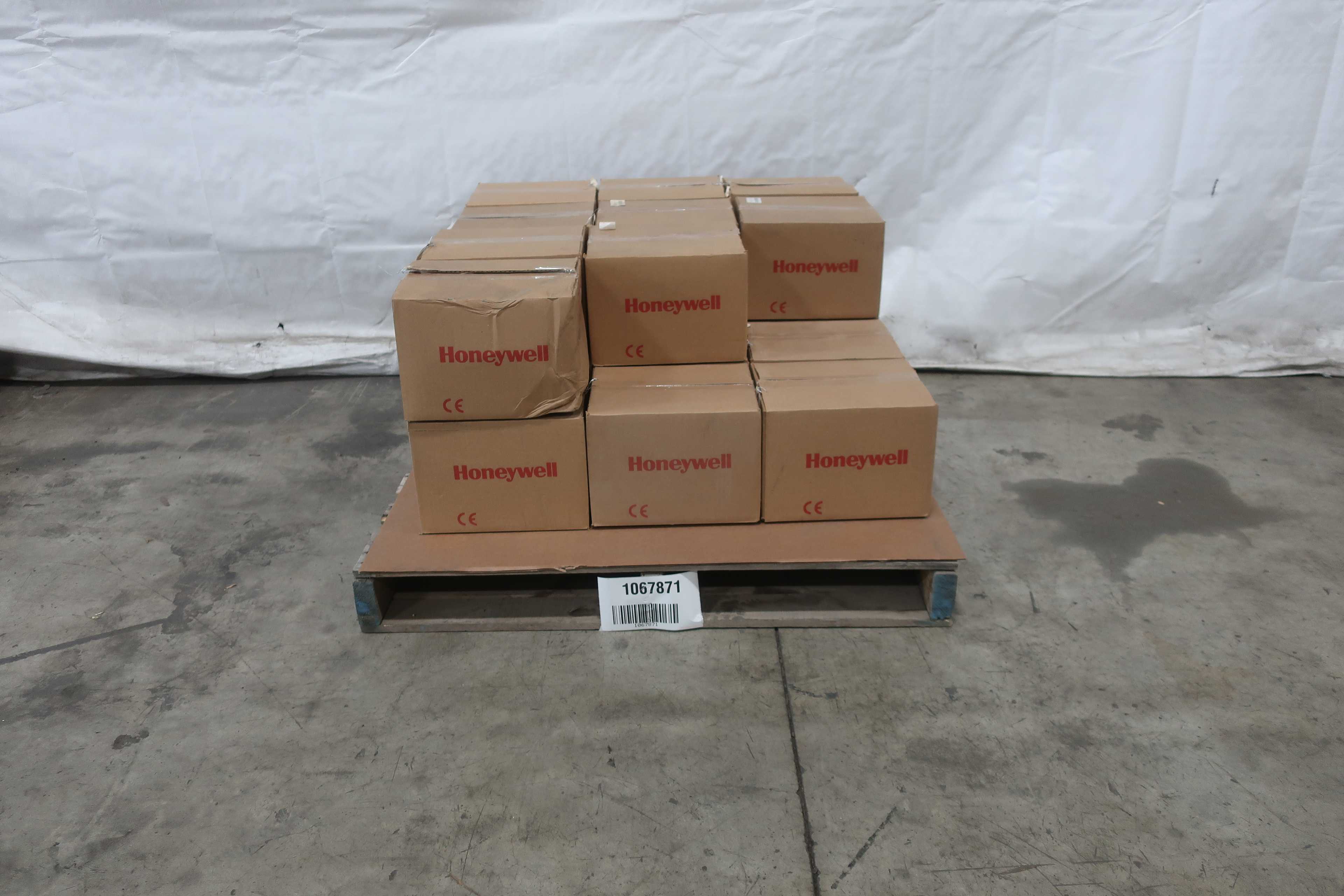PALLET OF HONEYWELL STG87L-E1G000-1-A-CHE-11S-A-00A0-00-0000 GAGE PRESSURE TRANSMITTERS - PRESSURE TRANSMITTER